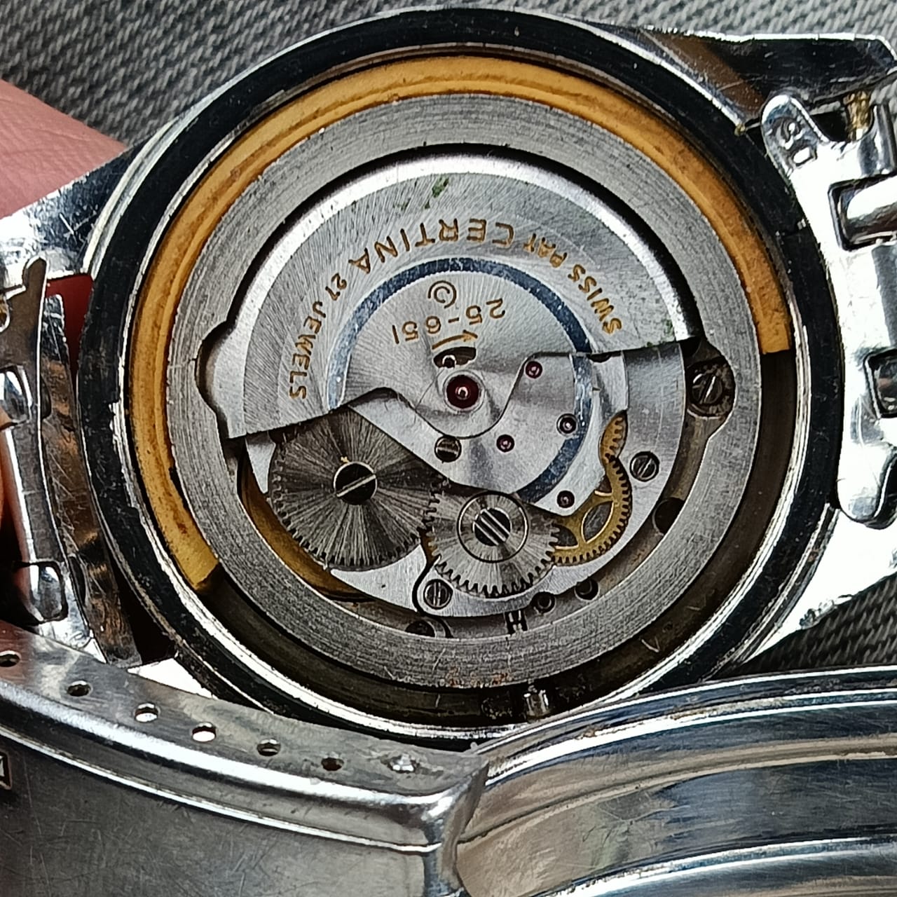 Montre certina automatique original