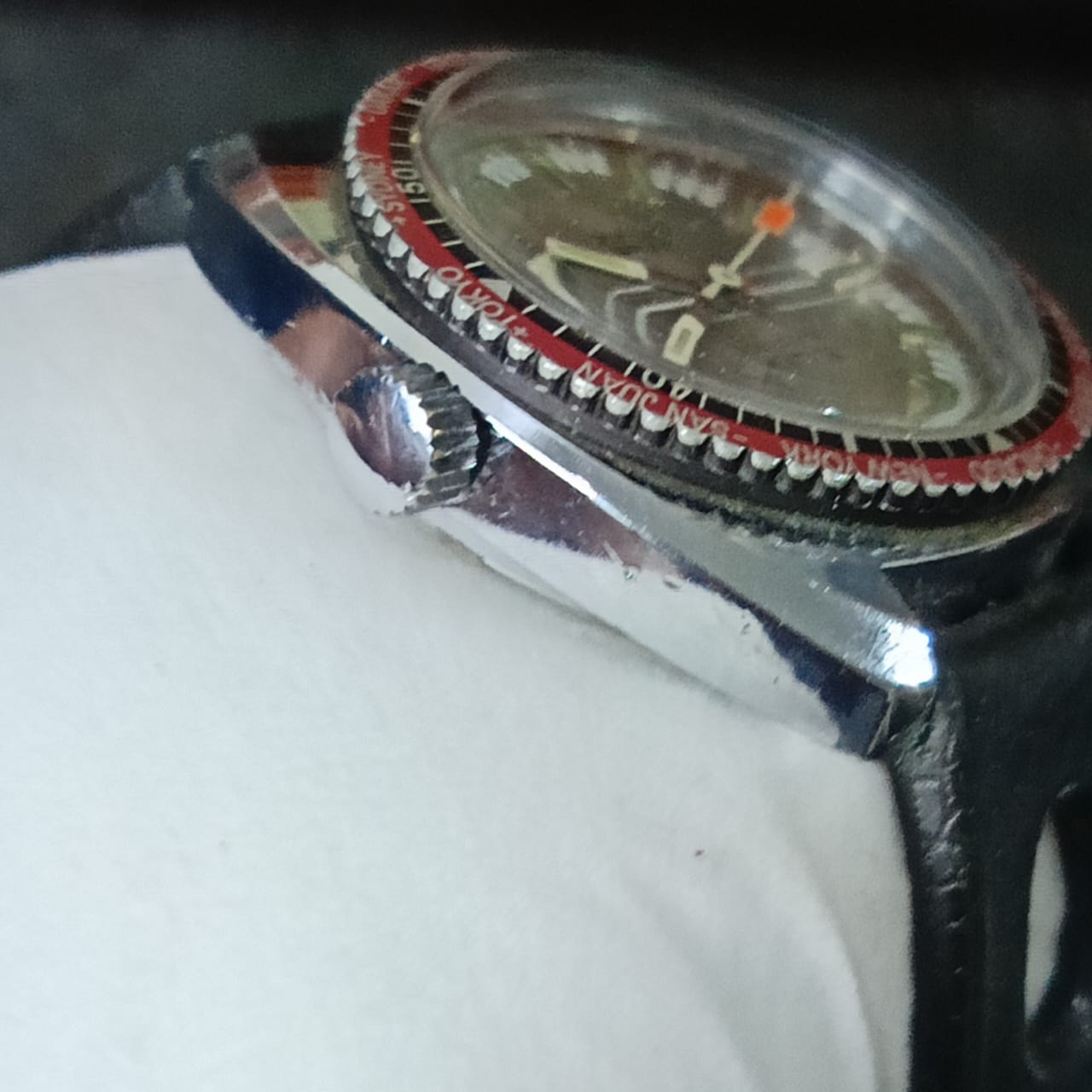 Montre elix automatique plongée vintage