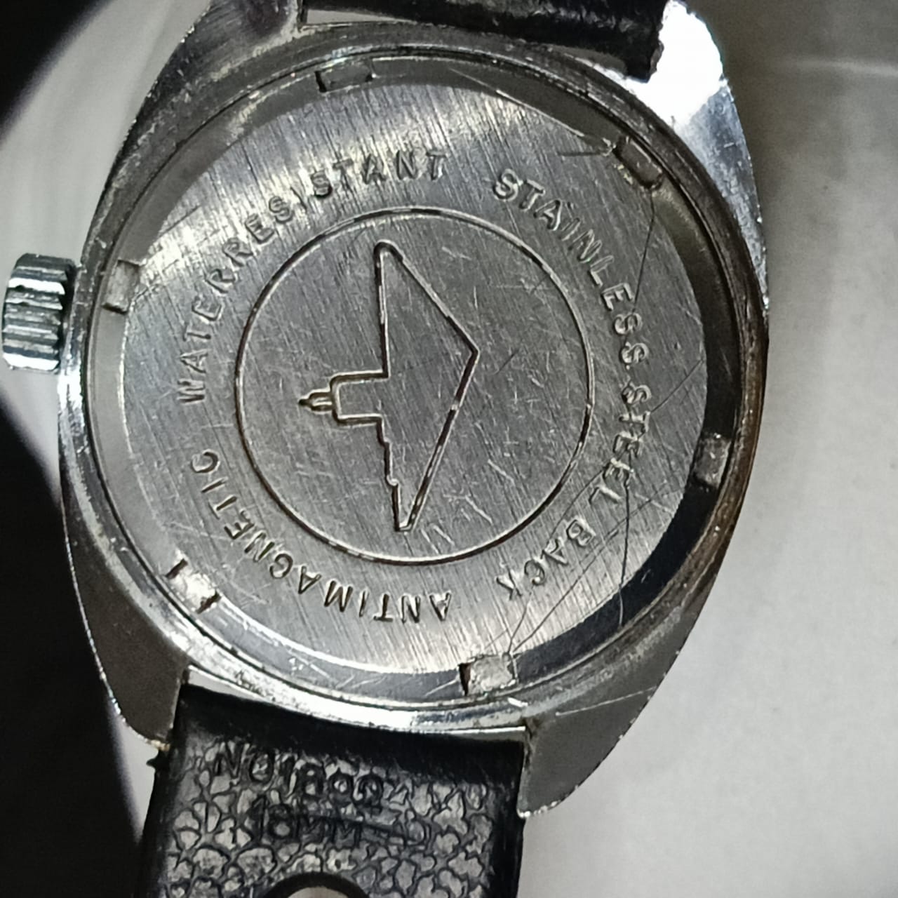 Montre elix automatique plongée vintage