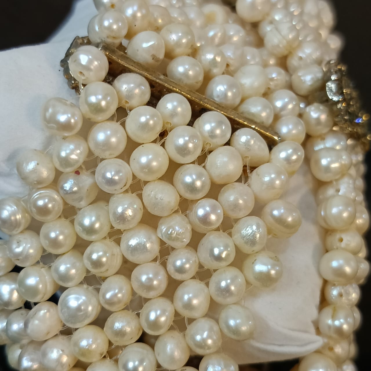 جبين من لؤلؤ طبيعي تحفة