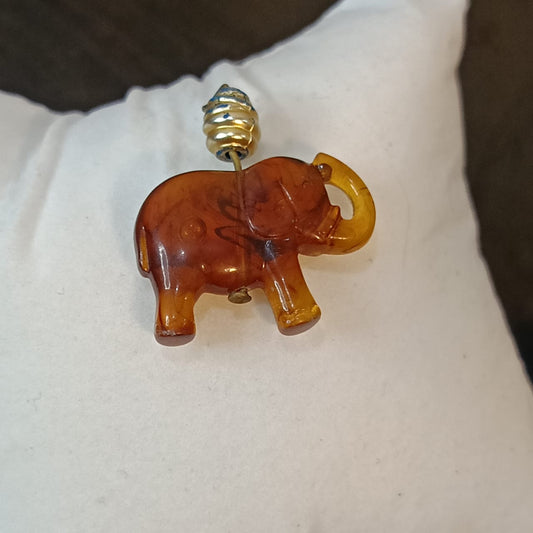 قلادة كهرمان