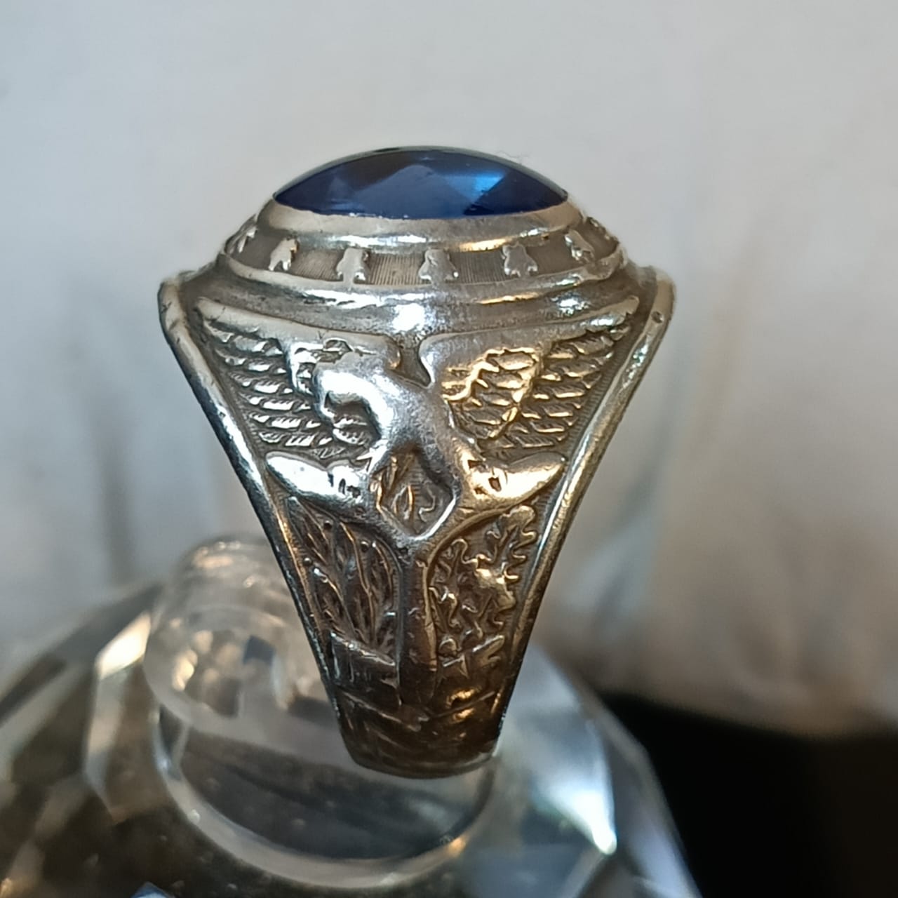 خاتم فضة أمريكي بحجر سفير أزرق طبيعي