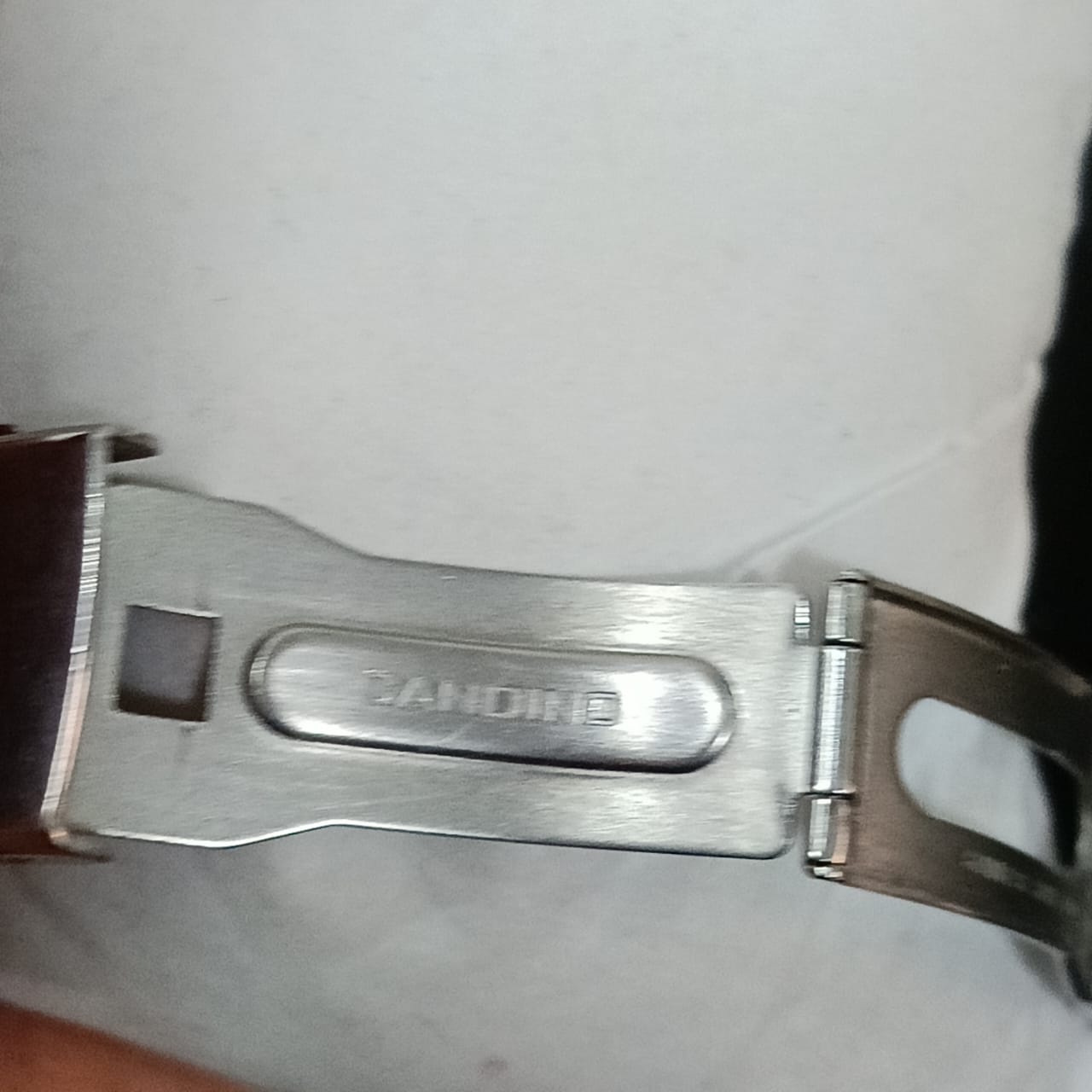 Montre candino suisse saphir original