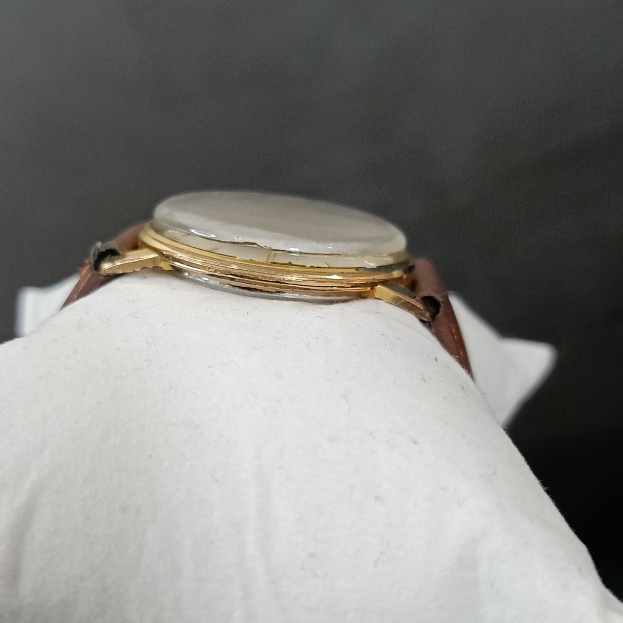 Montre tormas mécanique vintage original