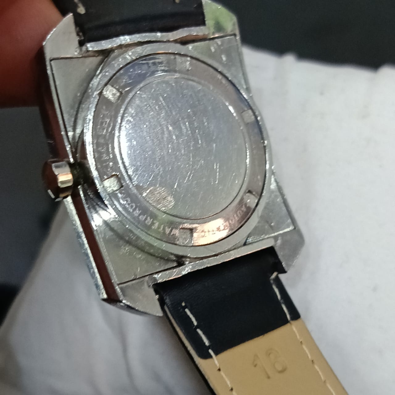 Montre baume & Mercie genave automatique original rare