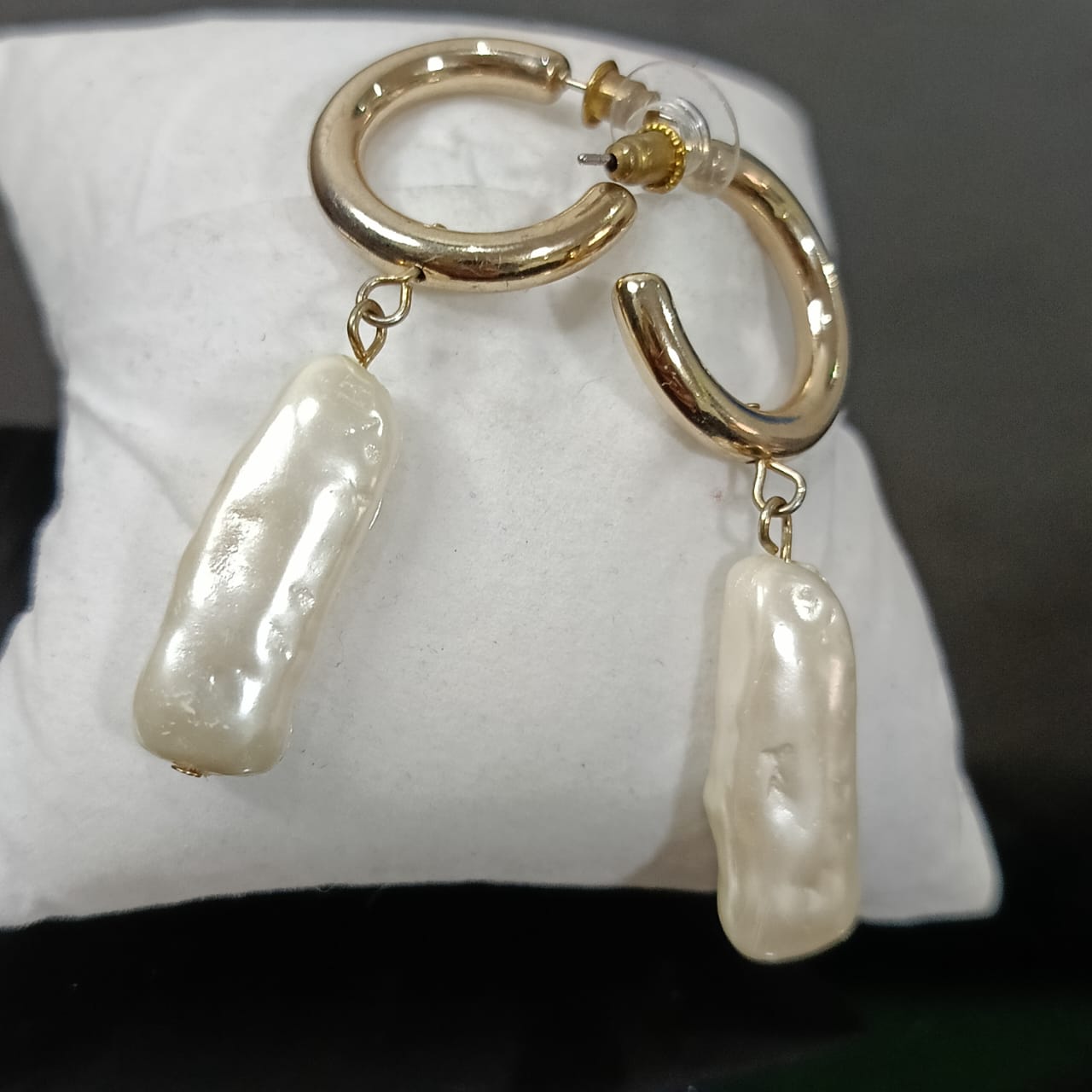 أقراط بلاكي