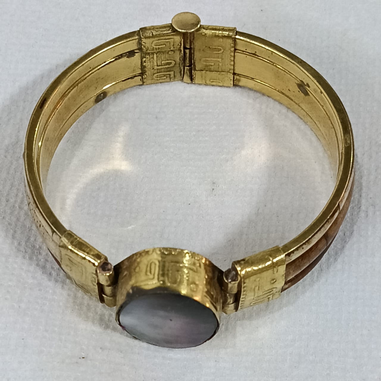 سوار تحفة عااج وصدف ونحاس