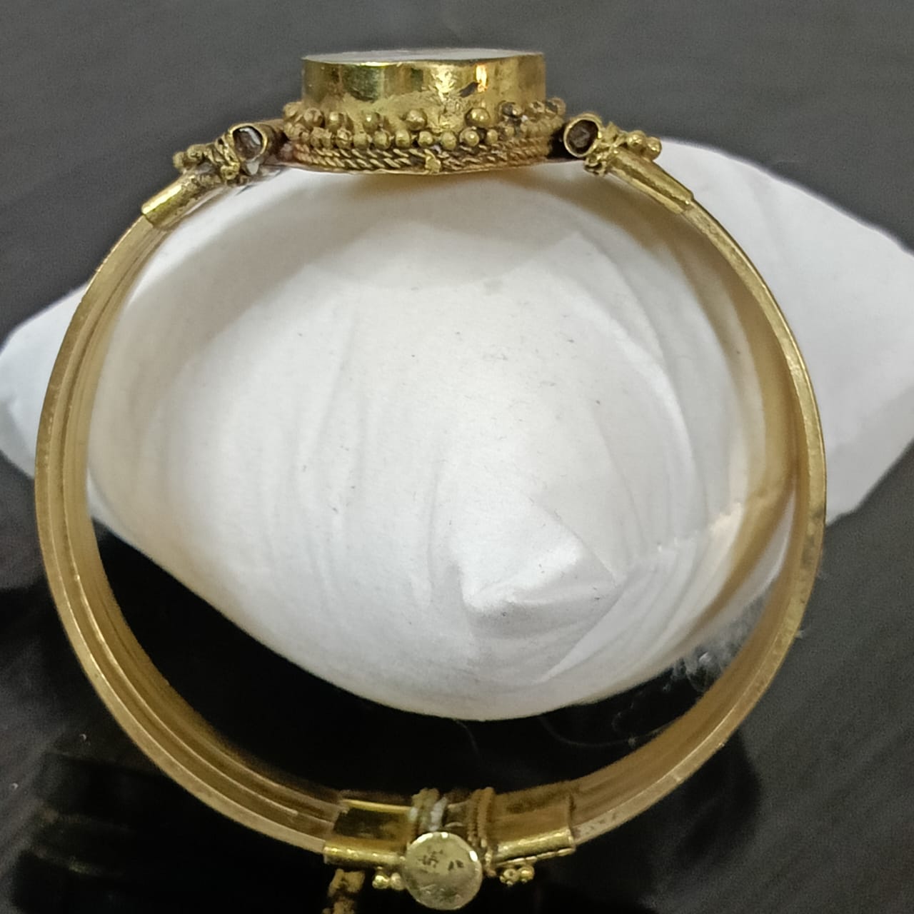 سوار تحفة عااج وصدف ونحاس