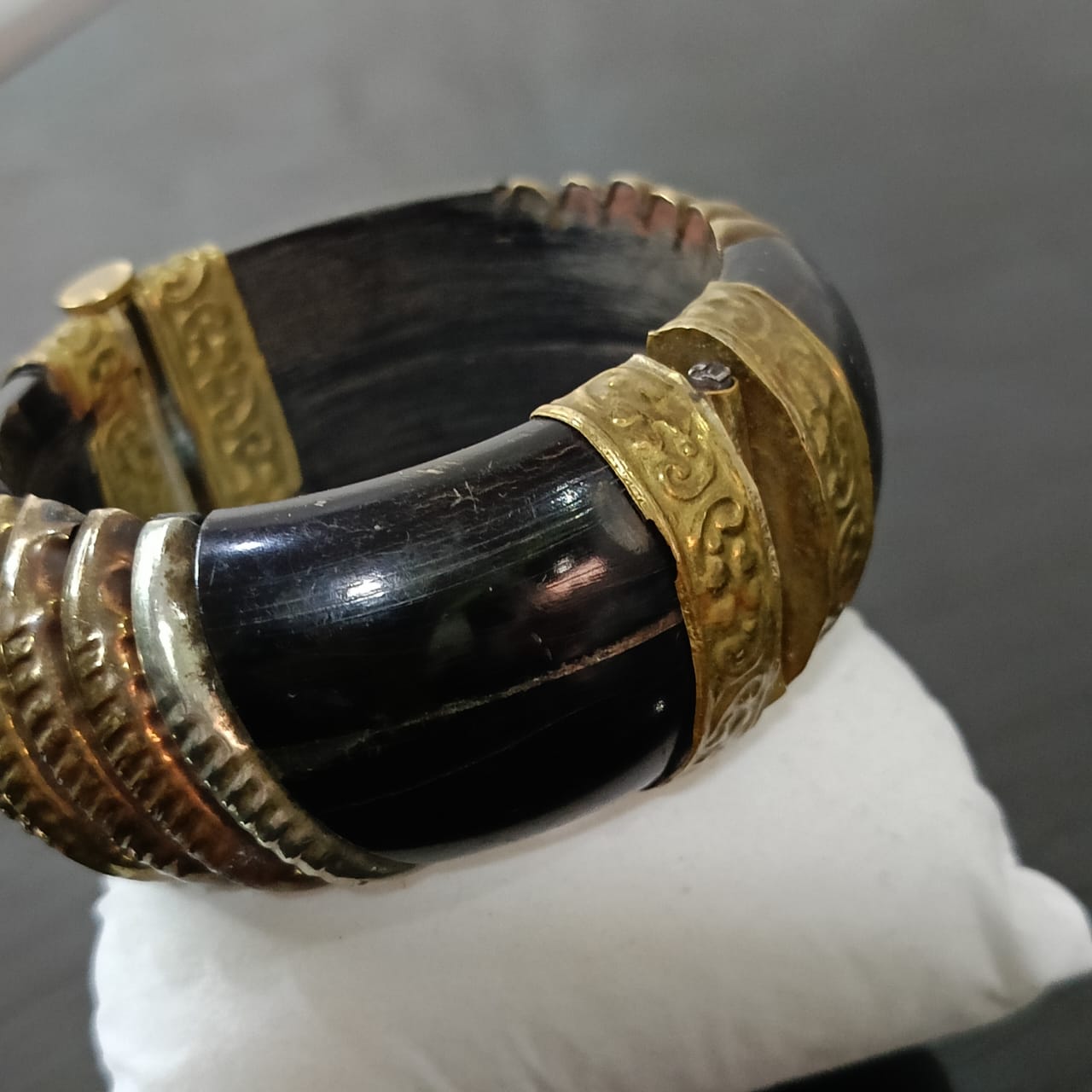 سوار تحفة عااج ونحاس ملون