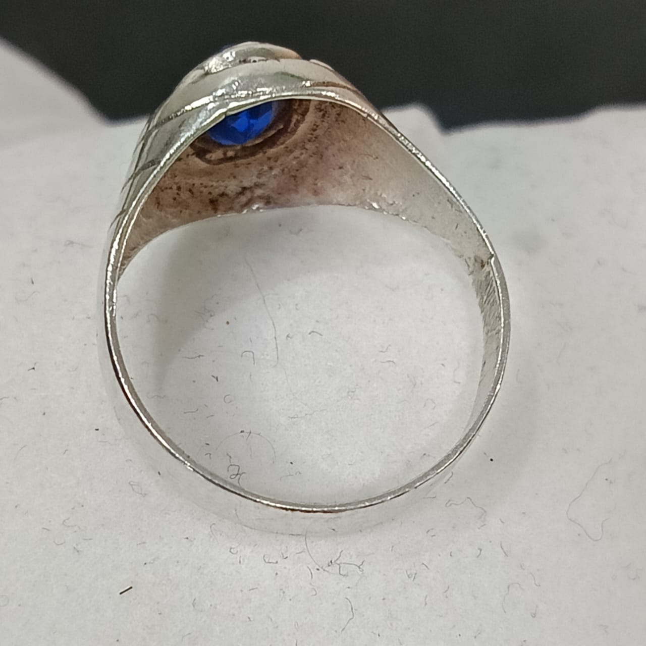 خاتم فضة بحجر سفير أزرق