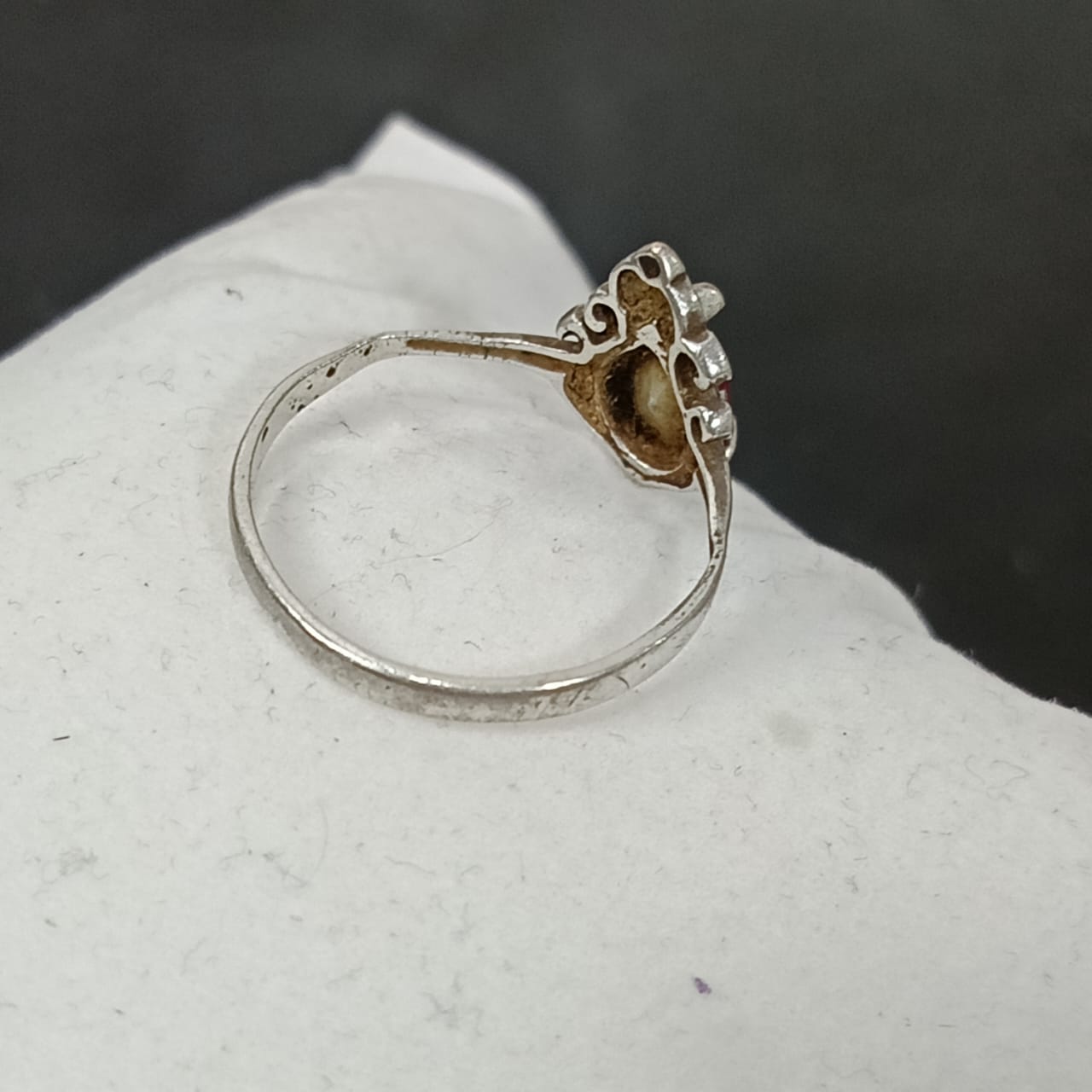 خاتم فضة نسائي بحجر عقيق احمر