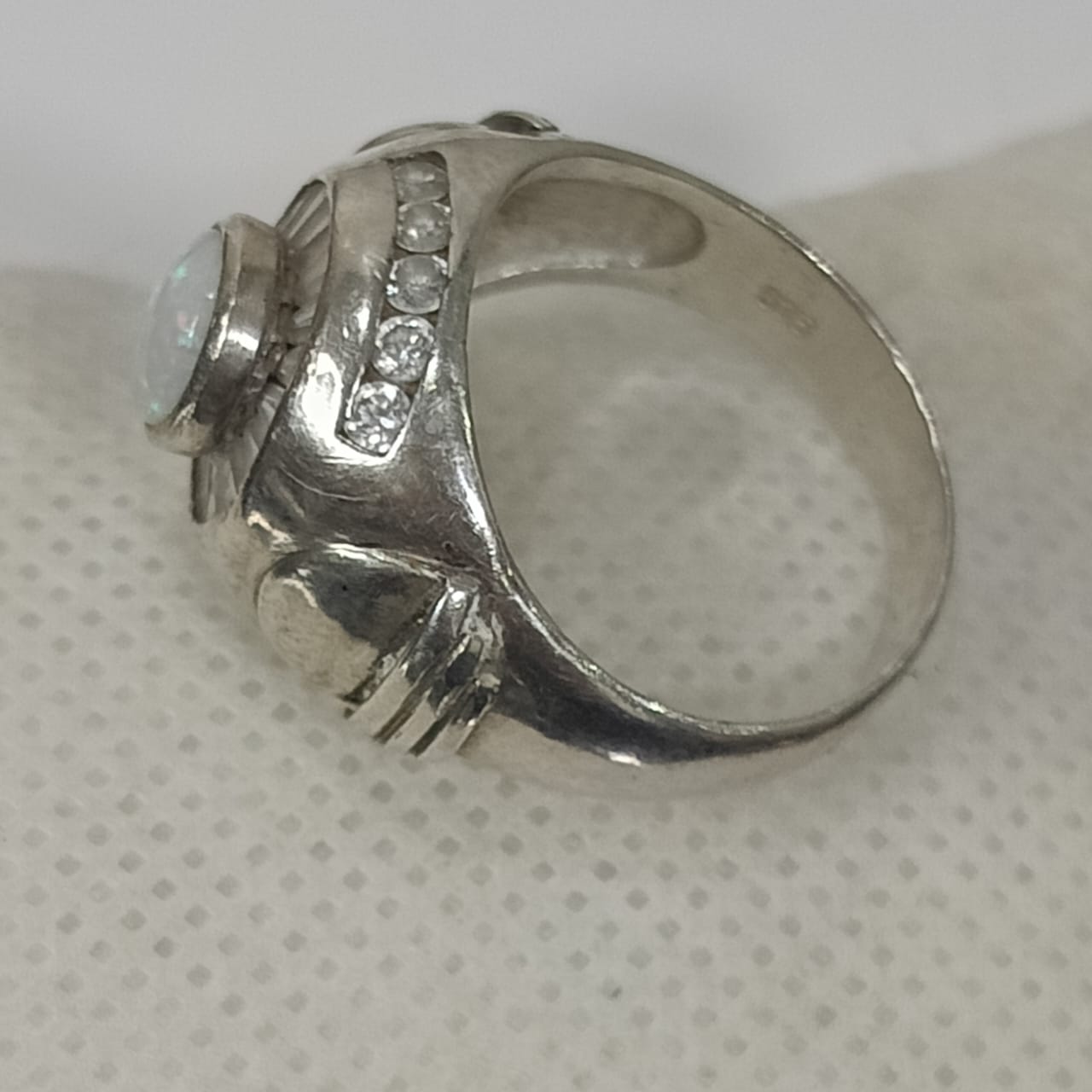 خاتم فضة بحجر أوبال تحفة