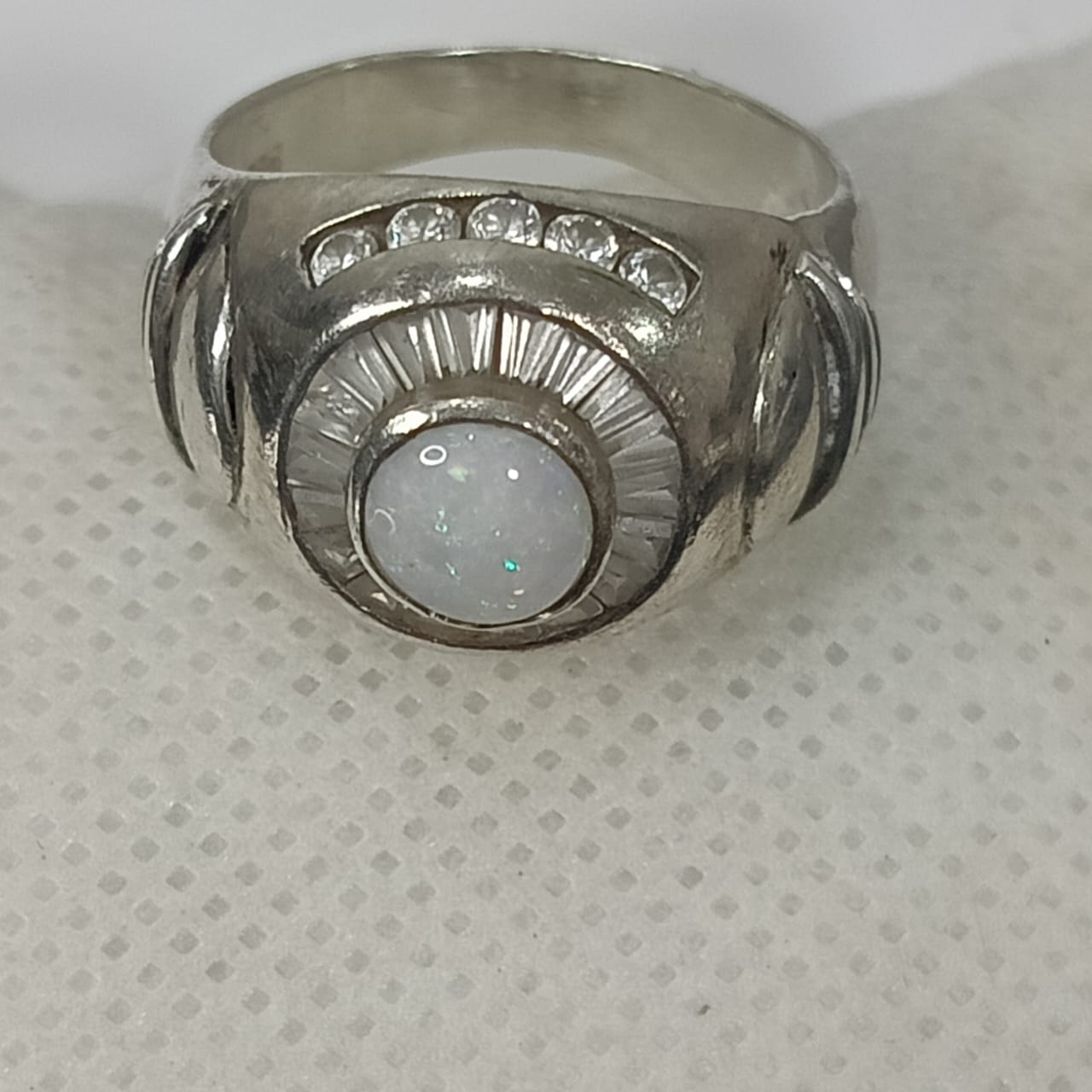 خاتم فضة بحجر أوبال تحفة