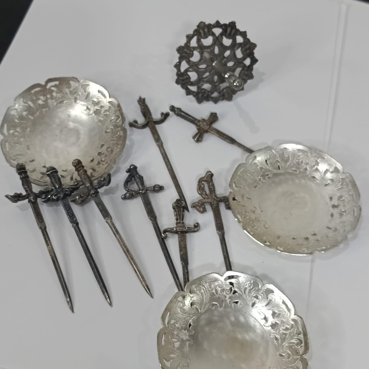 تحفة أنتيك ديكور تغليف فضة