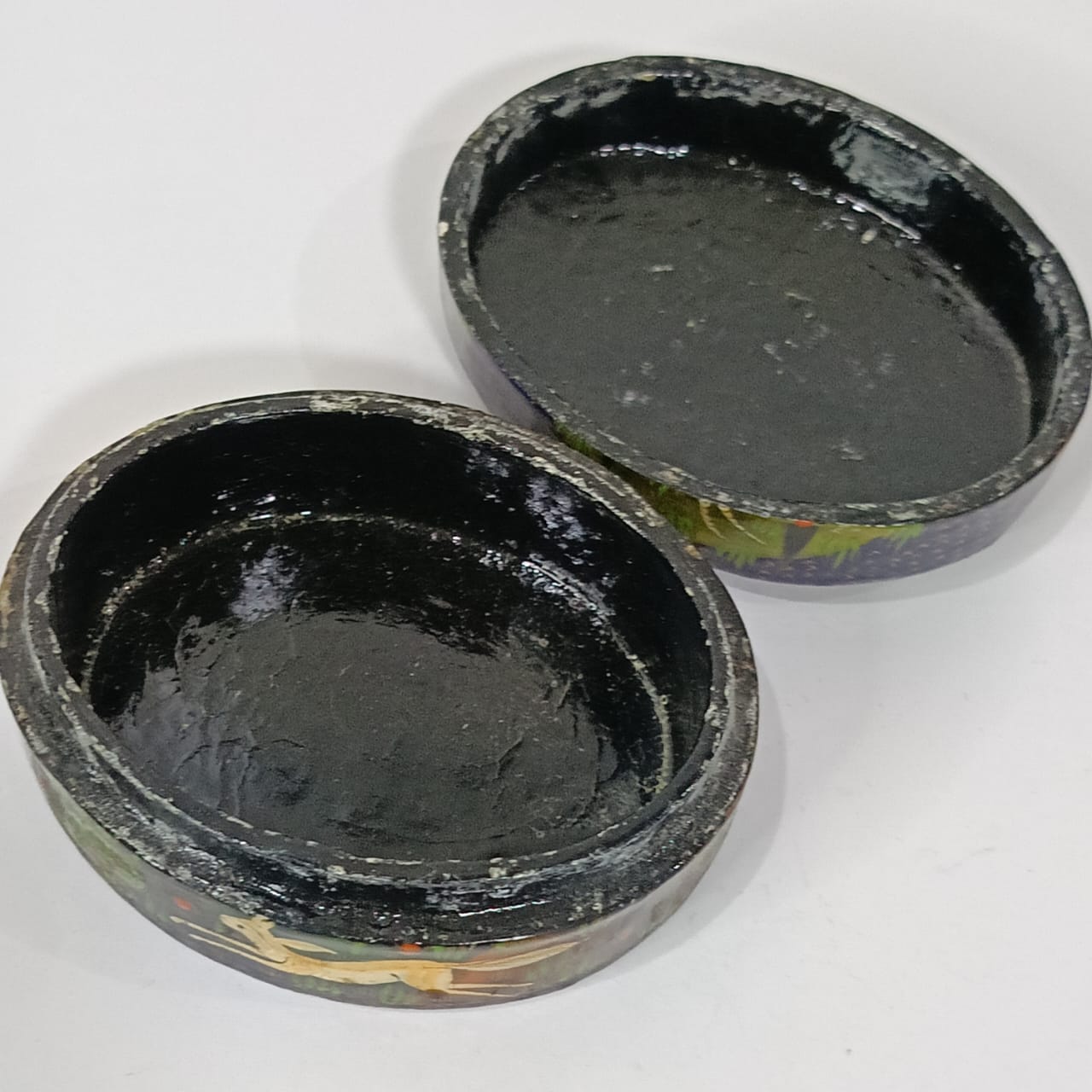 علبة مجوهرات تحفة   أصلية خشب ورسومات