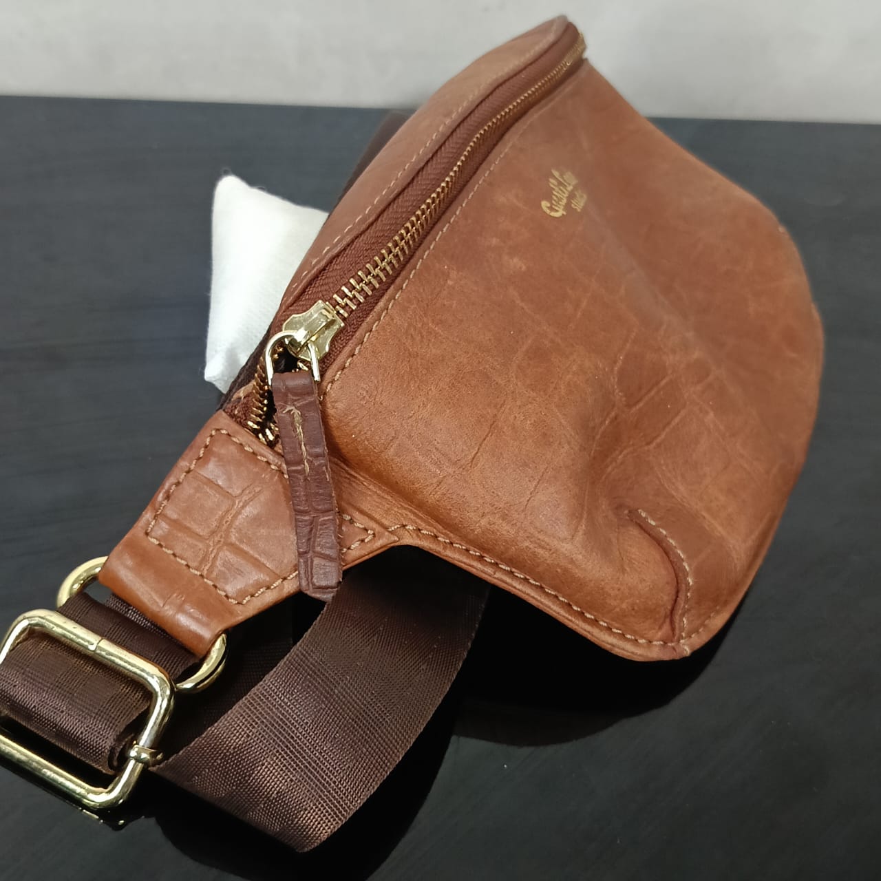 Sacoche en cuir vintage original