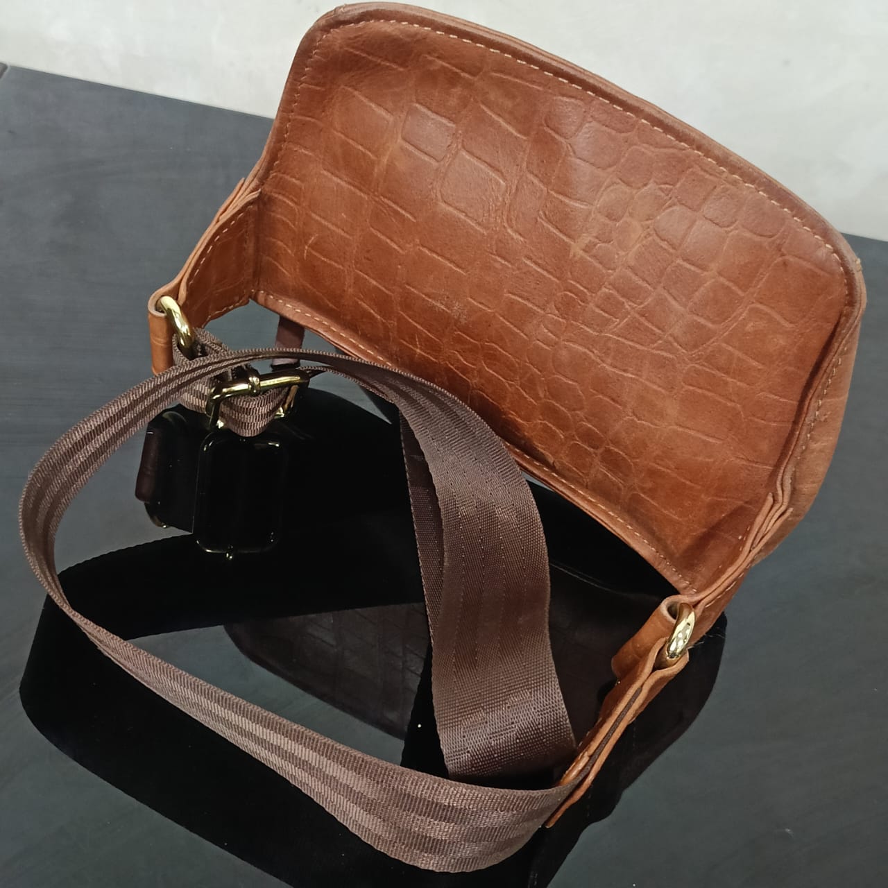 Sacoche en cuir vintage original