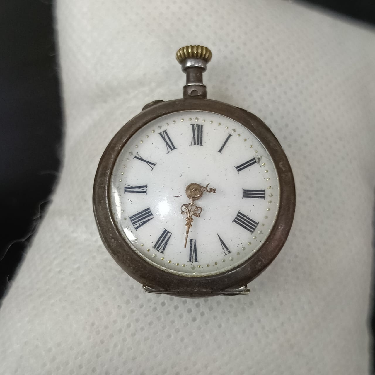 ساعة جيب فضة عاطلة