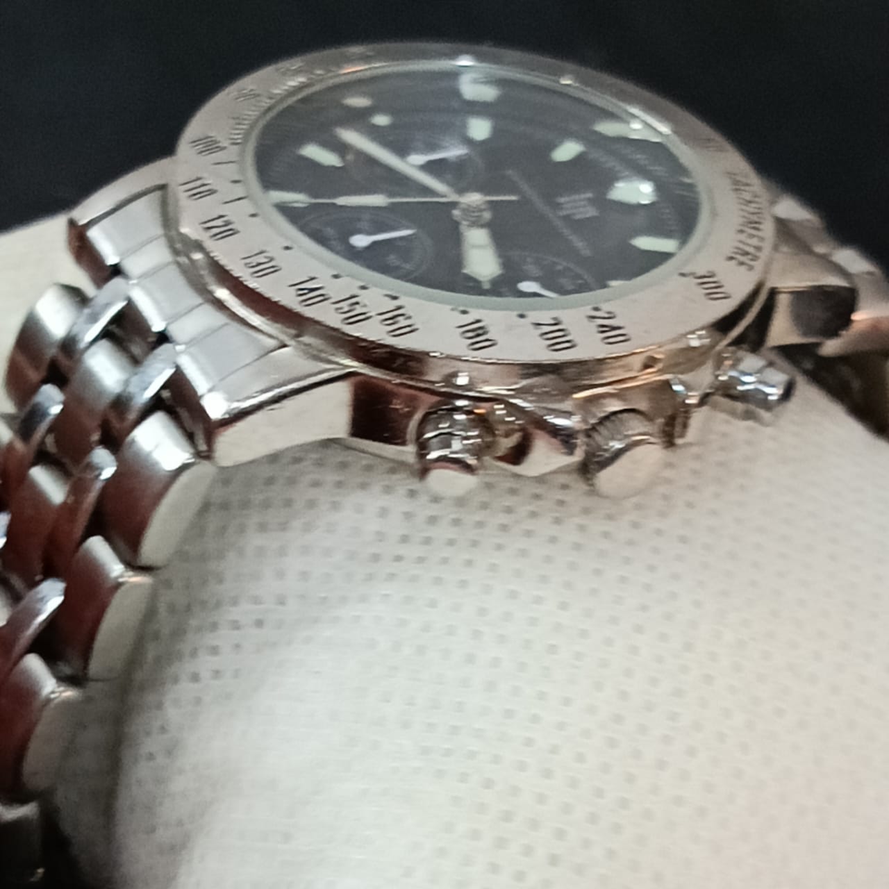 Montre lip chronographe