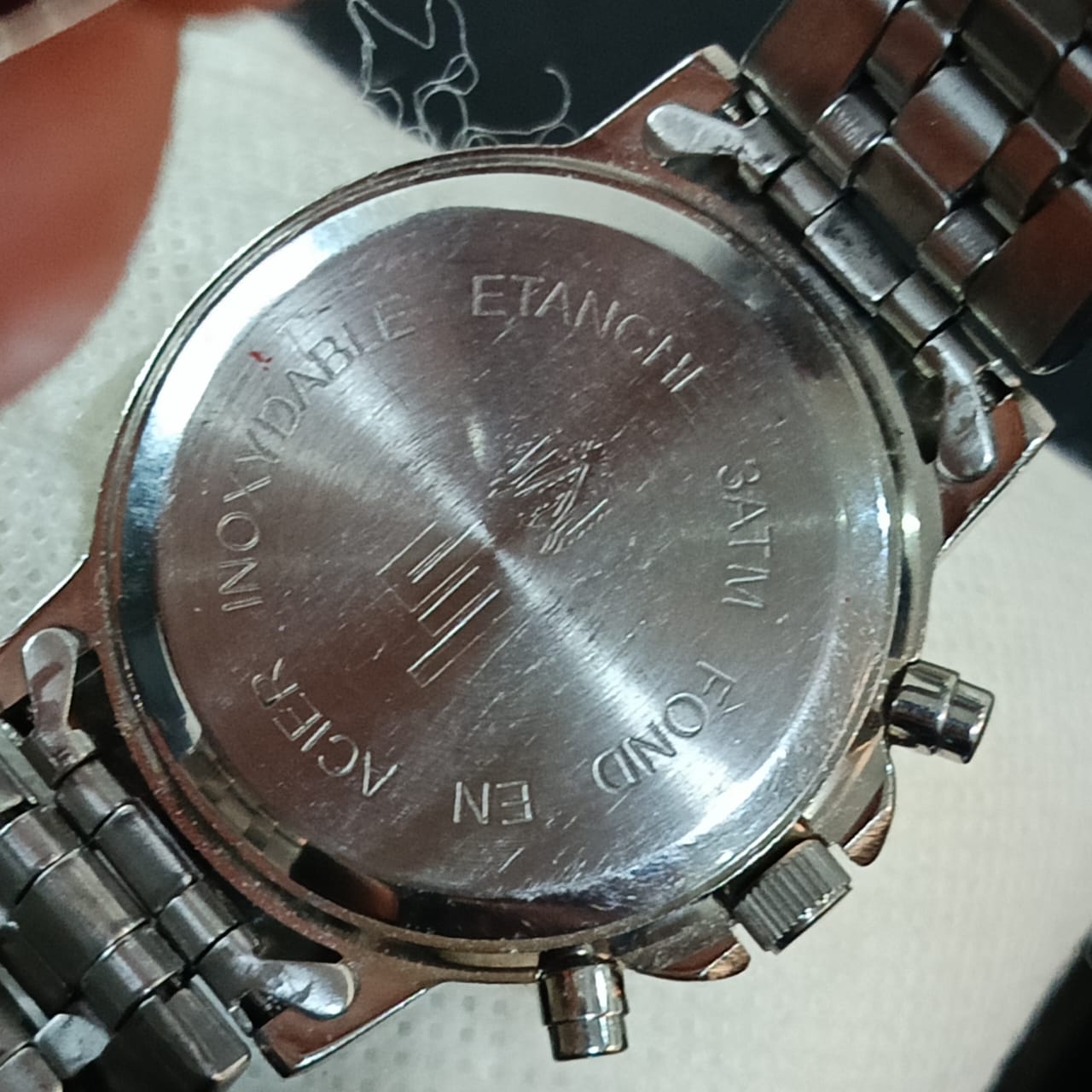 Montre lip chronographe