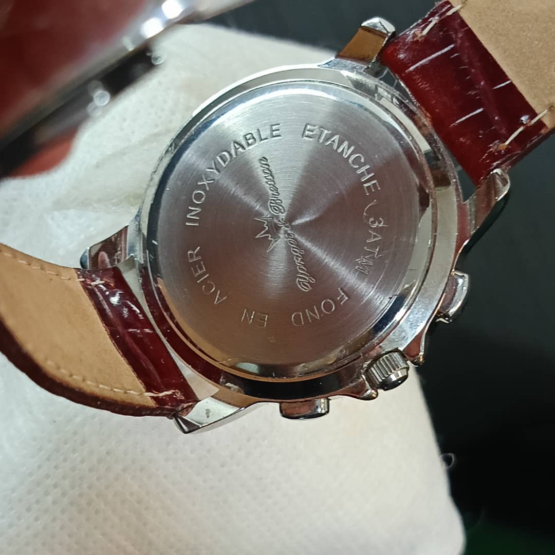 Montre chronographe Quartz original