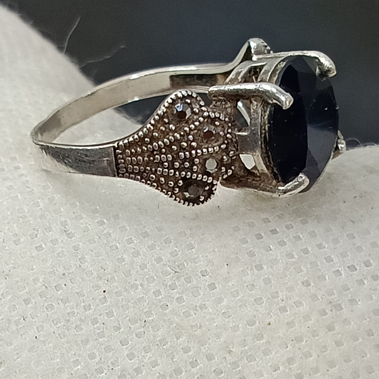 خاتم فضة نسائي بحجر