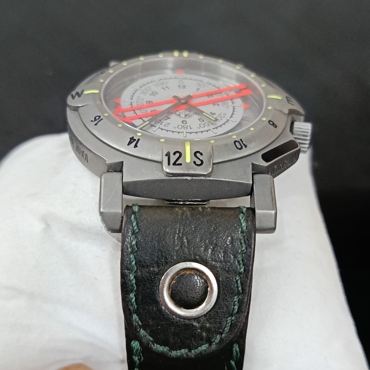 Montre yema GMT rare vintage original saphir/titanium