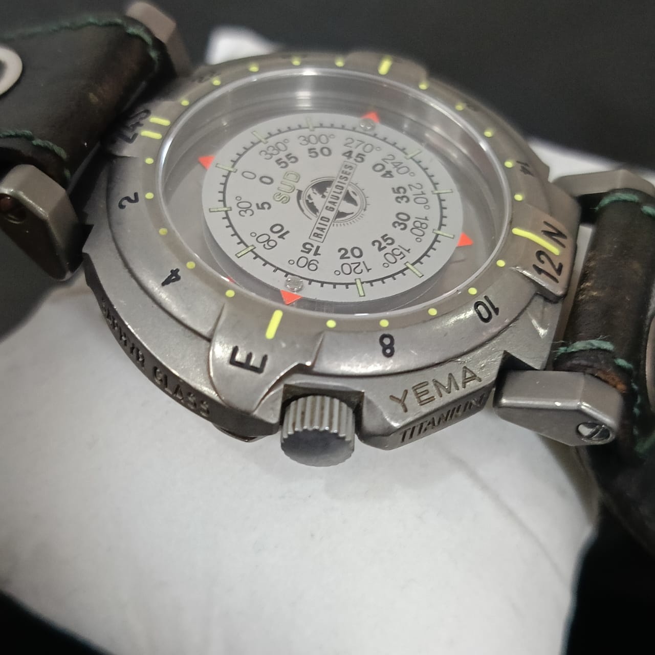 Montre yema GMT rare vintage original saphir/titanium