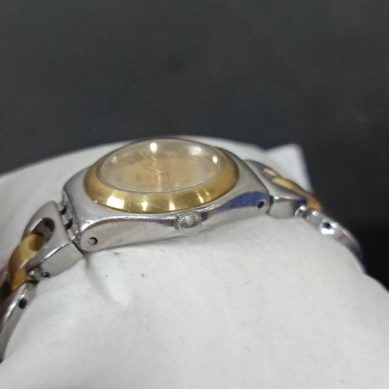 Montre swatch acier inoxydable femme original