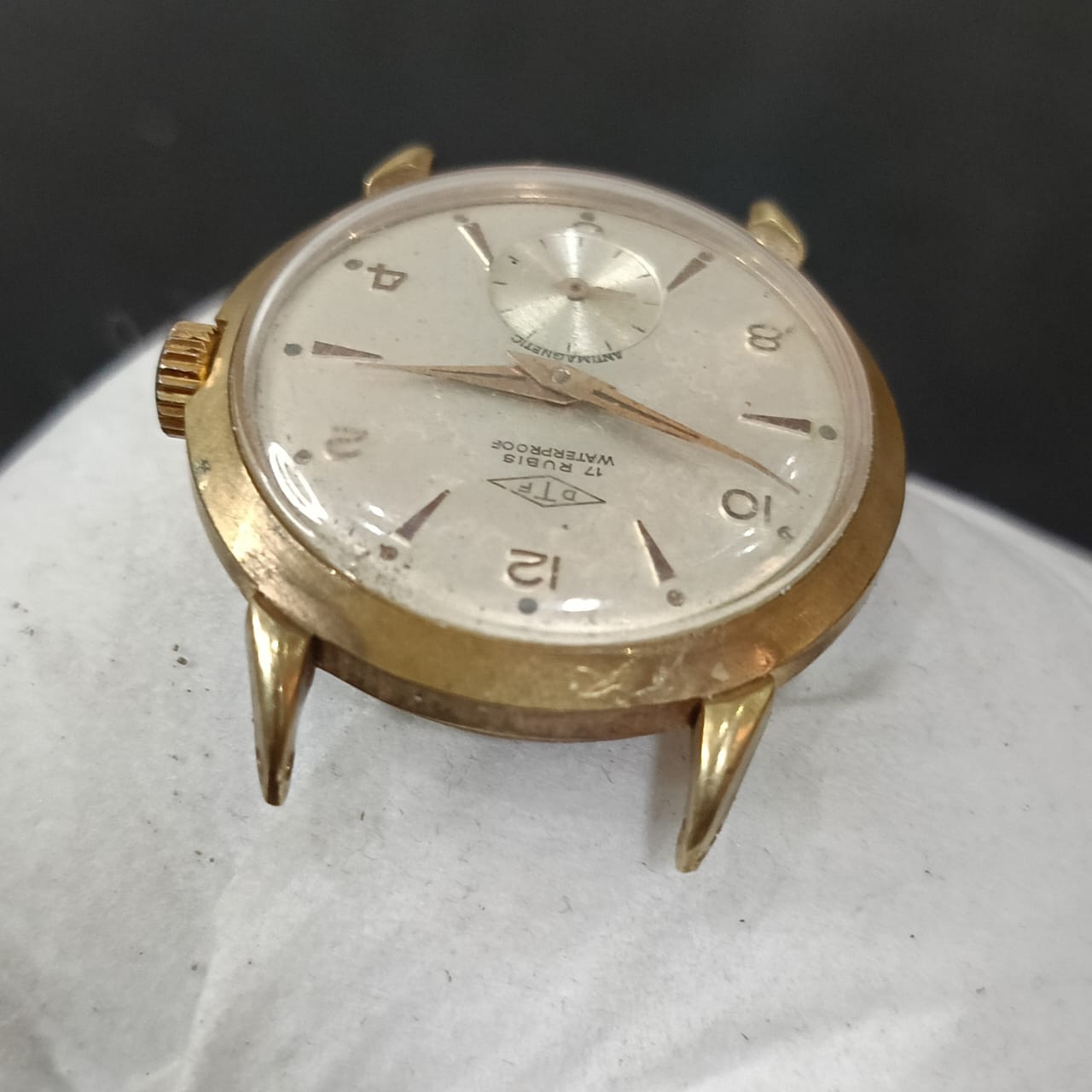 Montre mécanique vintage