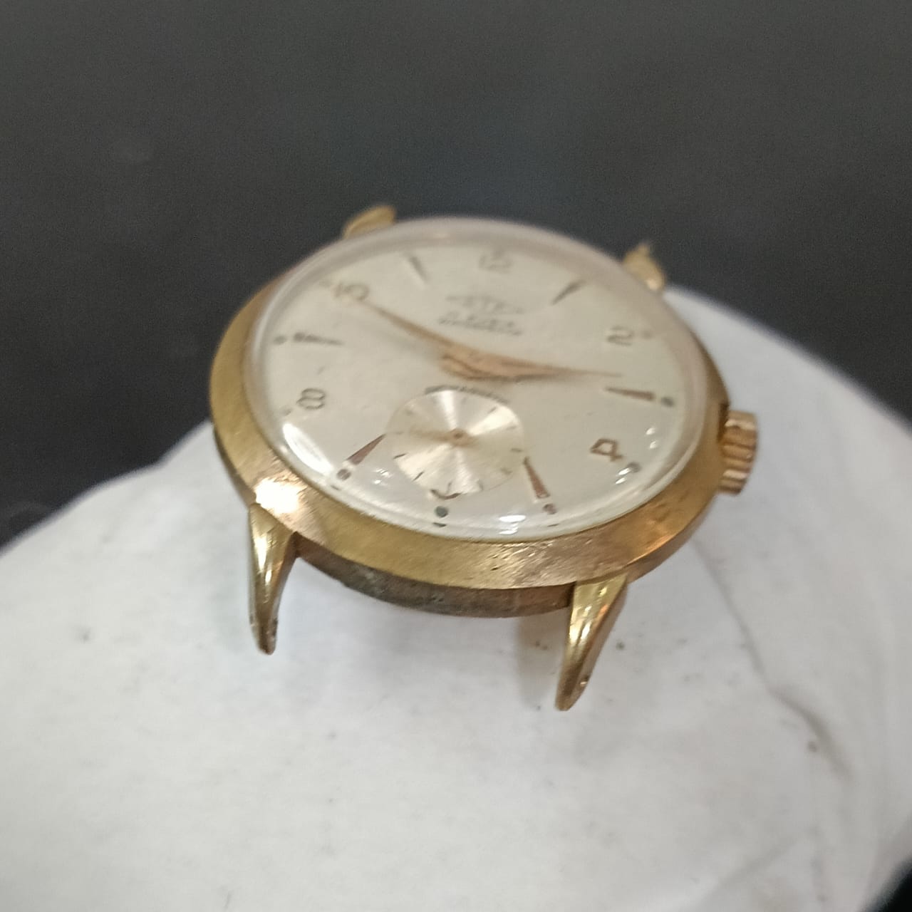 Montre mécanique vintage