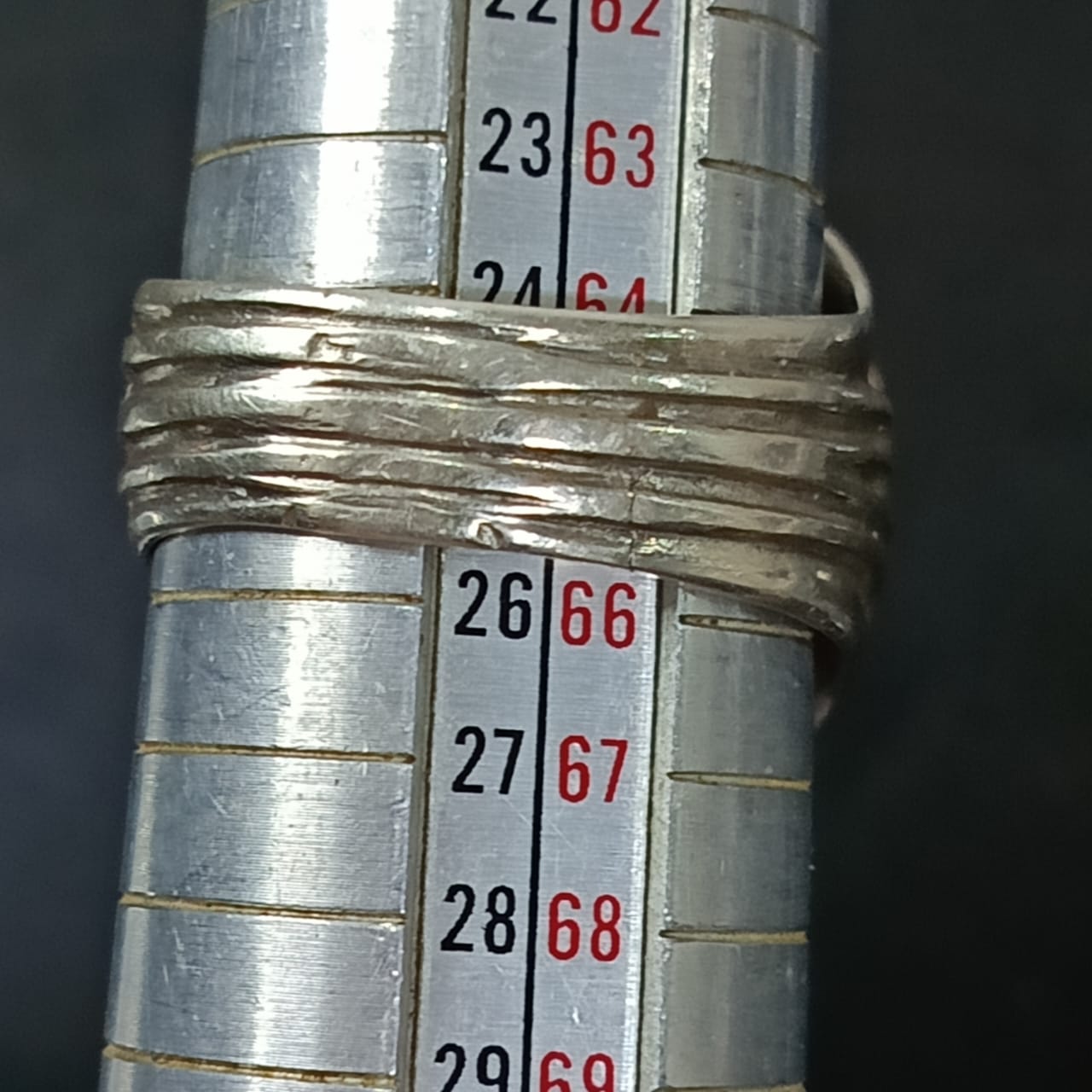 خاتم فضة بحجر ياقوت