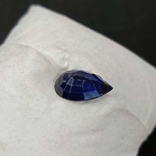 فص حجر سفير أزرق