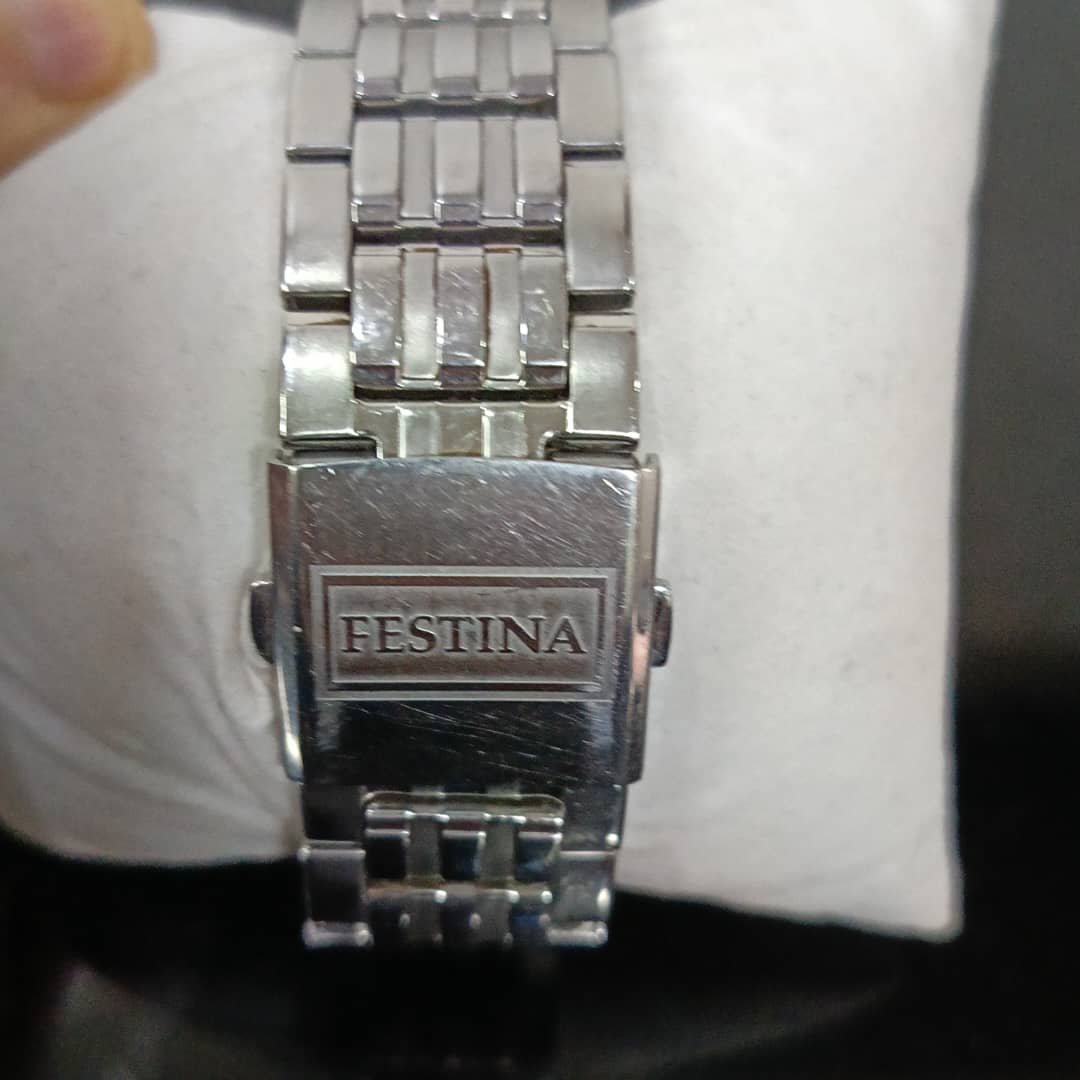 Montre Festina original homme chronographe