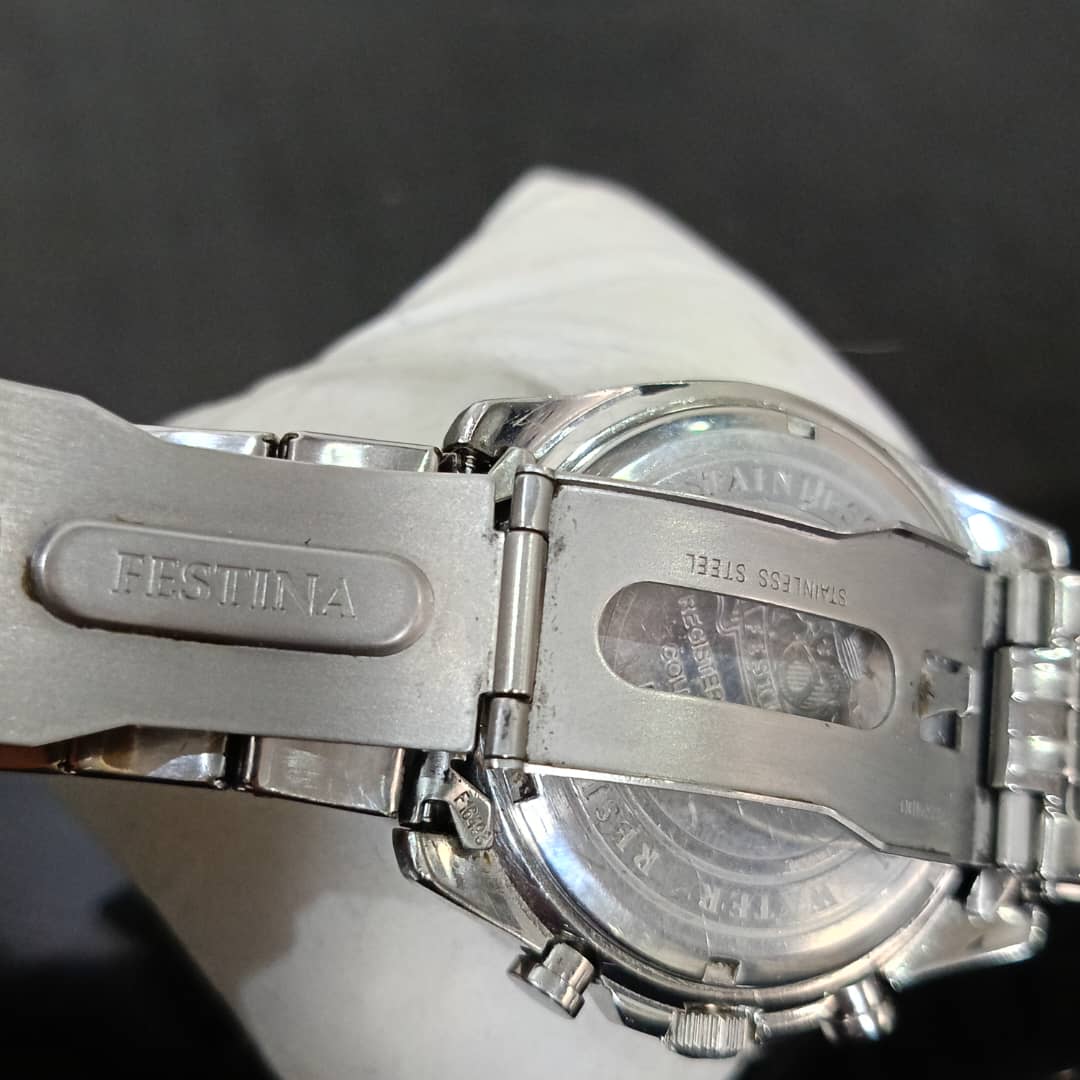 Montre Festina original homme chronographe