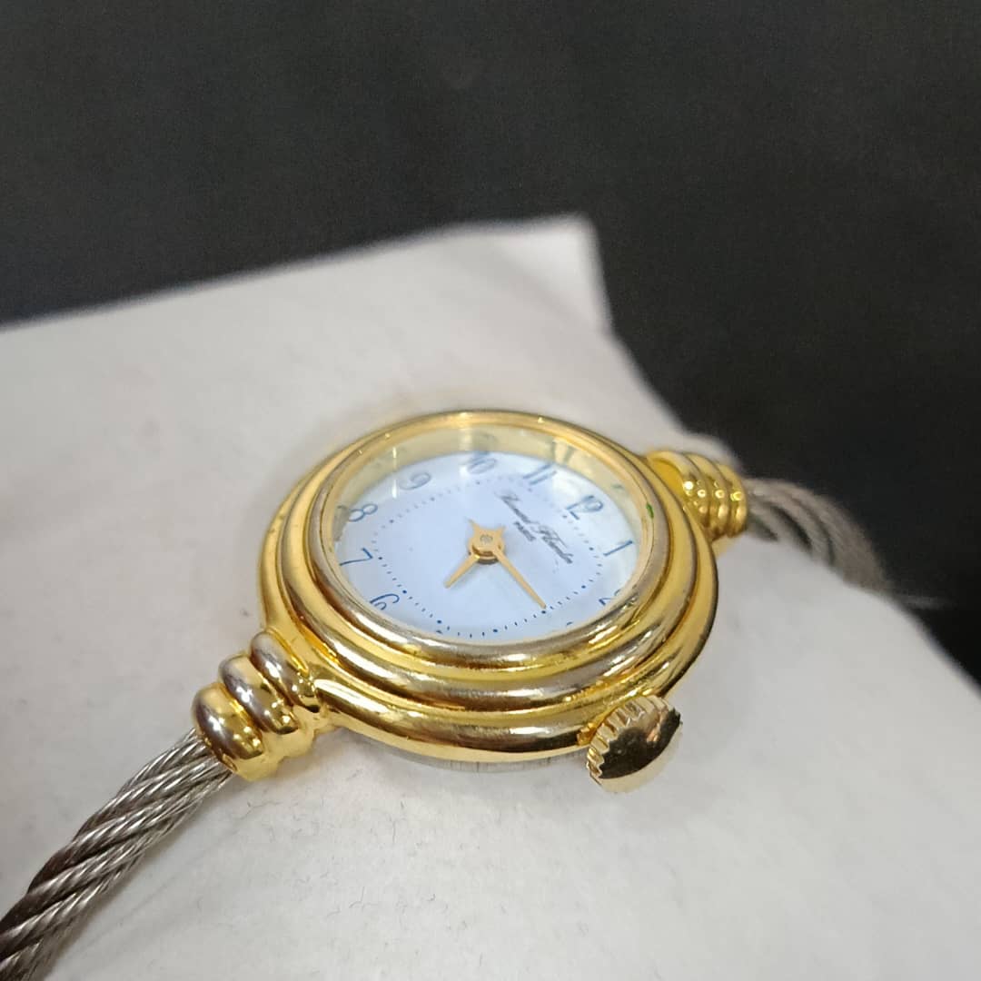 Montre mécanique femme original plaqué or