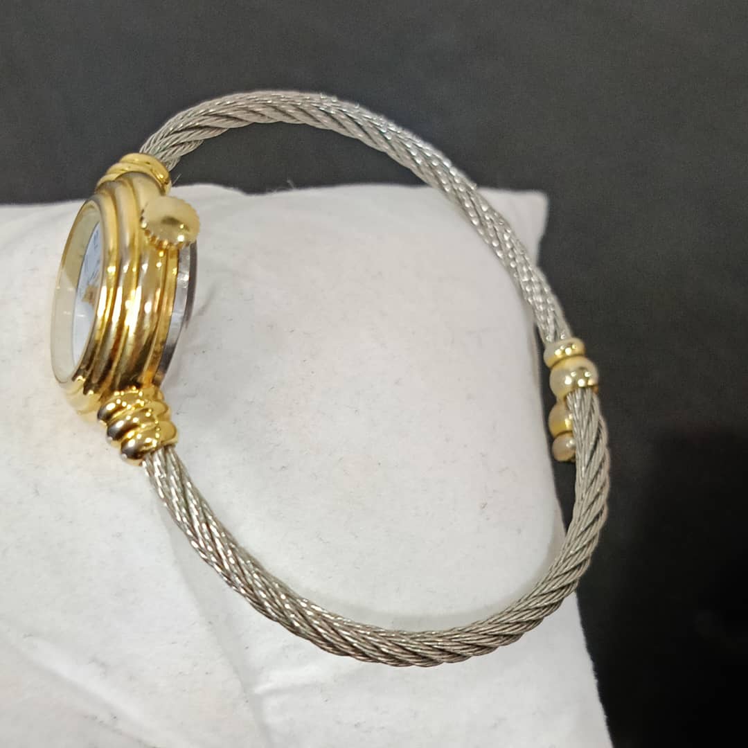 Montre mécanique femme original plaqué or