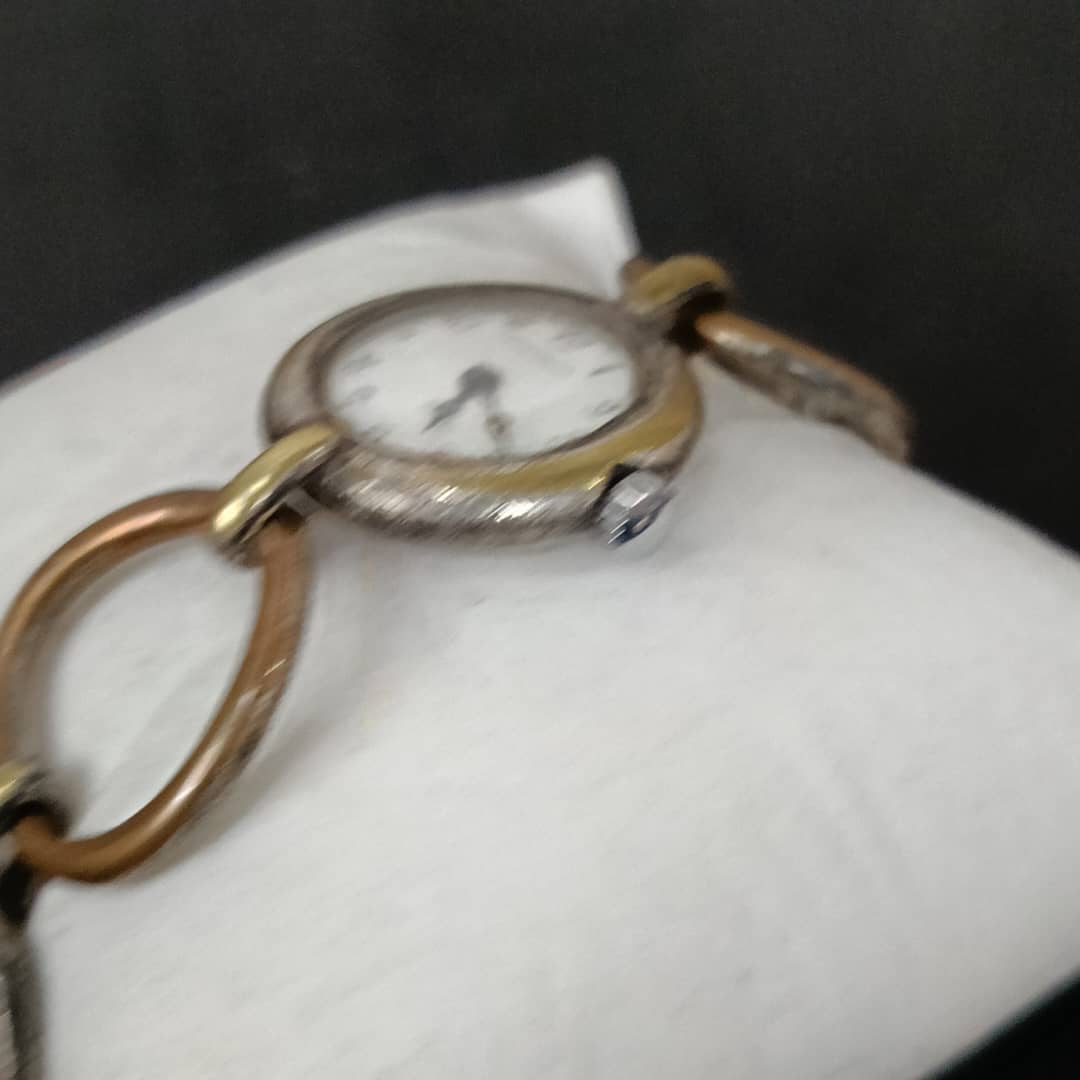 Montre mécanique vintage femme