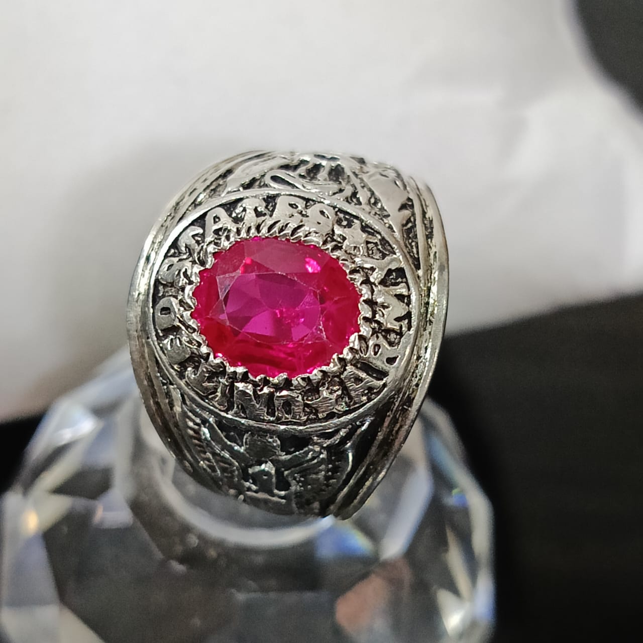 خاتم فضة أمريكي تحفة بحجر ياقوت طبيعي