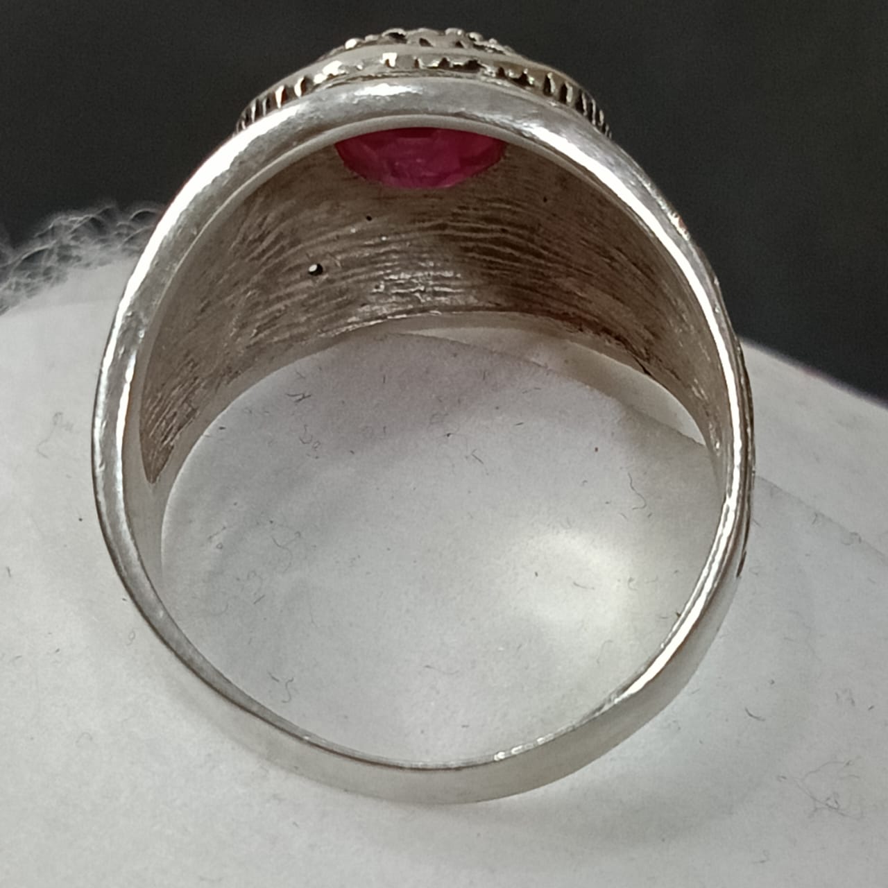 خاتم فضة أمريكي تحفة بحجر ياقوت طبيعي