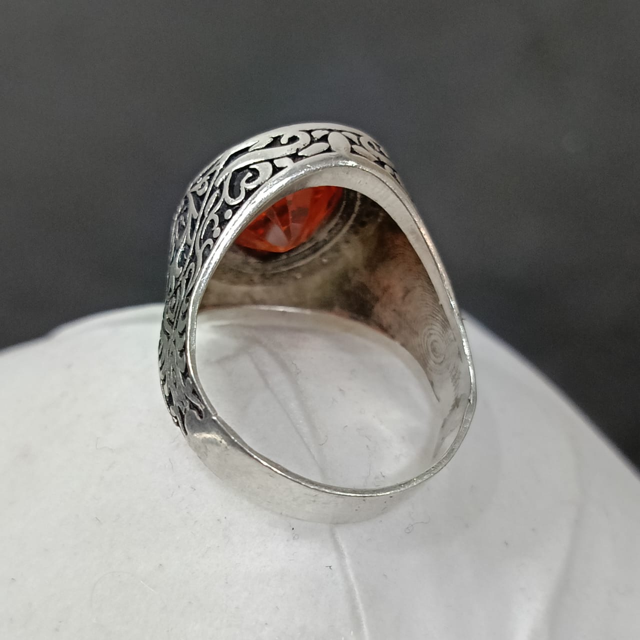 خاتم فضة بحجر توباز طبيعي