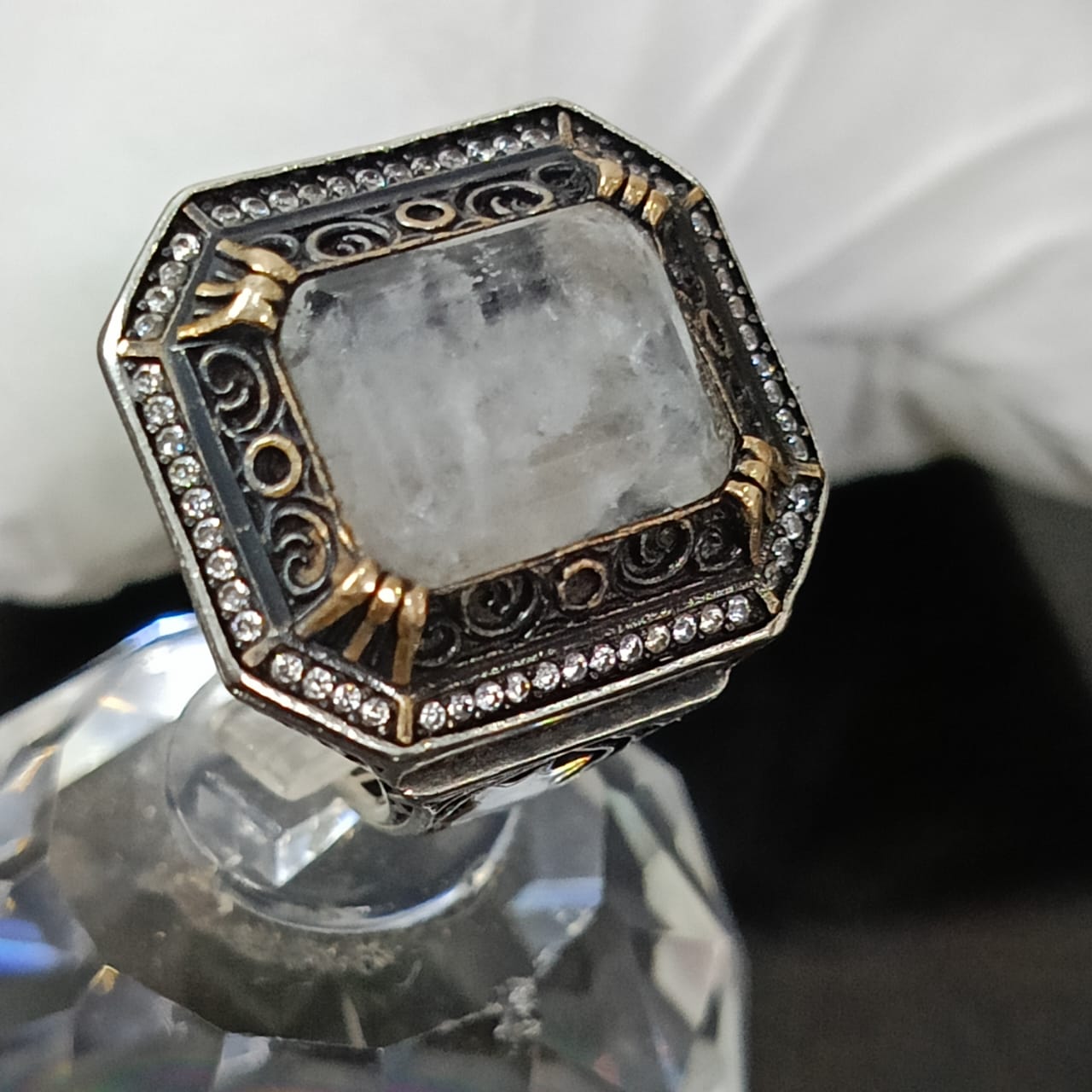 خاتم فضة تحفة بحجر كريم