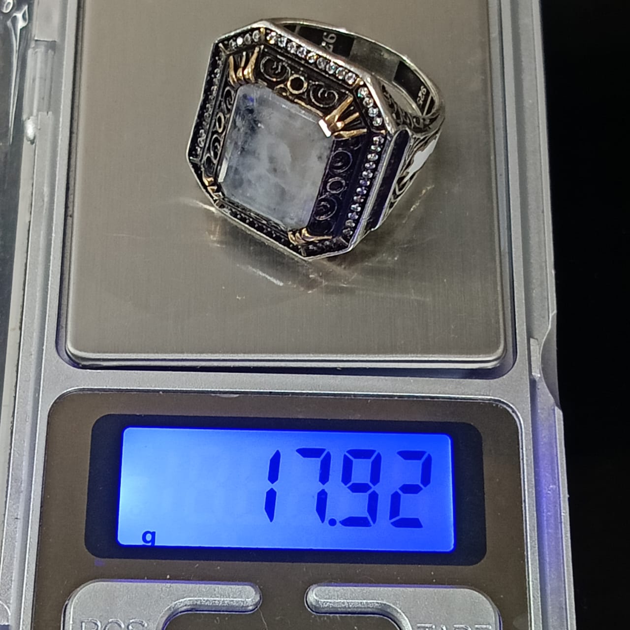 خاتم فضة تحفة بحجر كريم