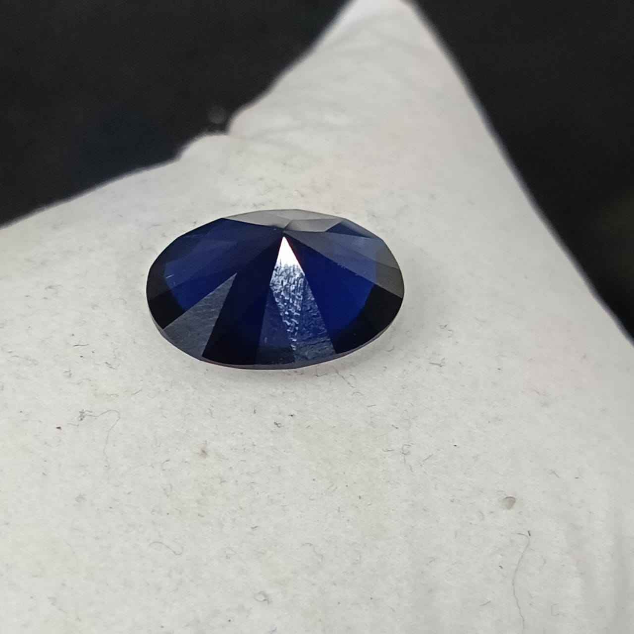 حجر سفير أزرق