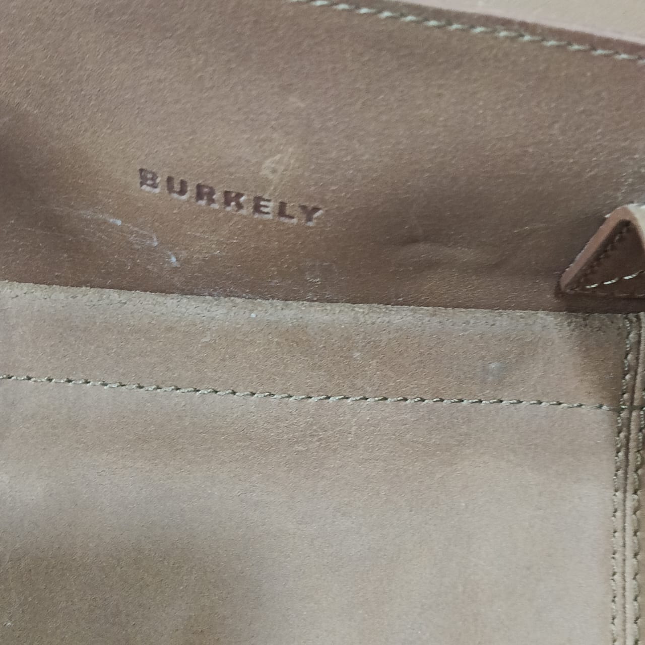 محفظة كبيرة أنتيك تحفة من الجلد الحر