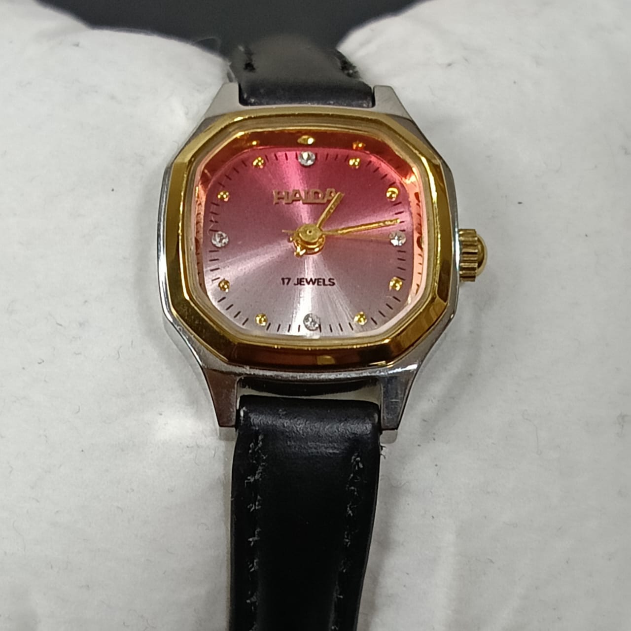 Montre halda mécanique femme original