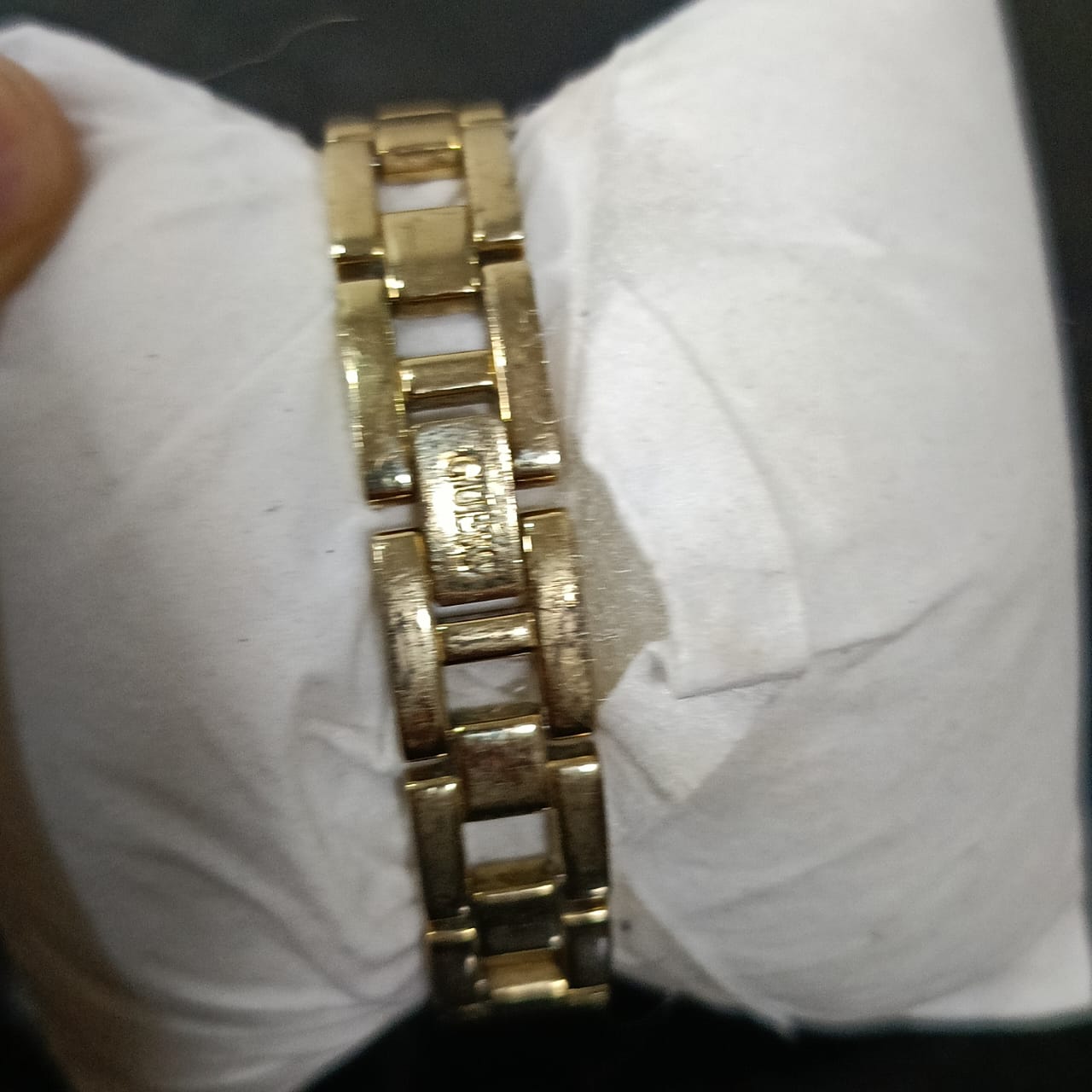 Montre Guess Femme original plaqué or