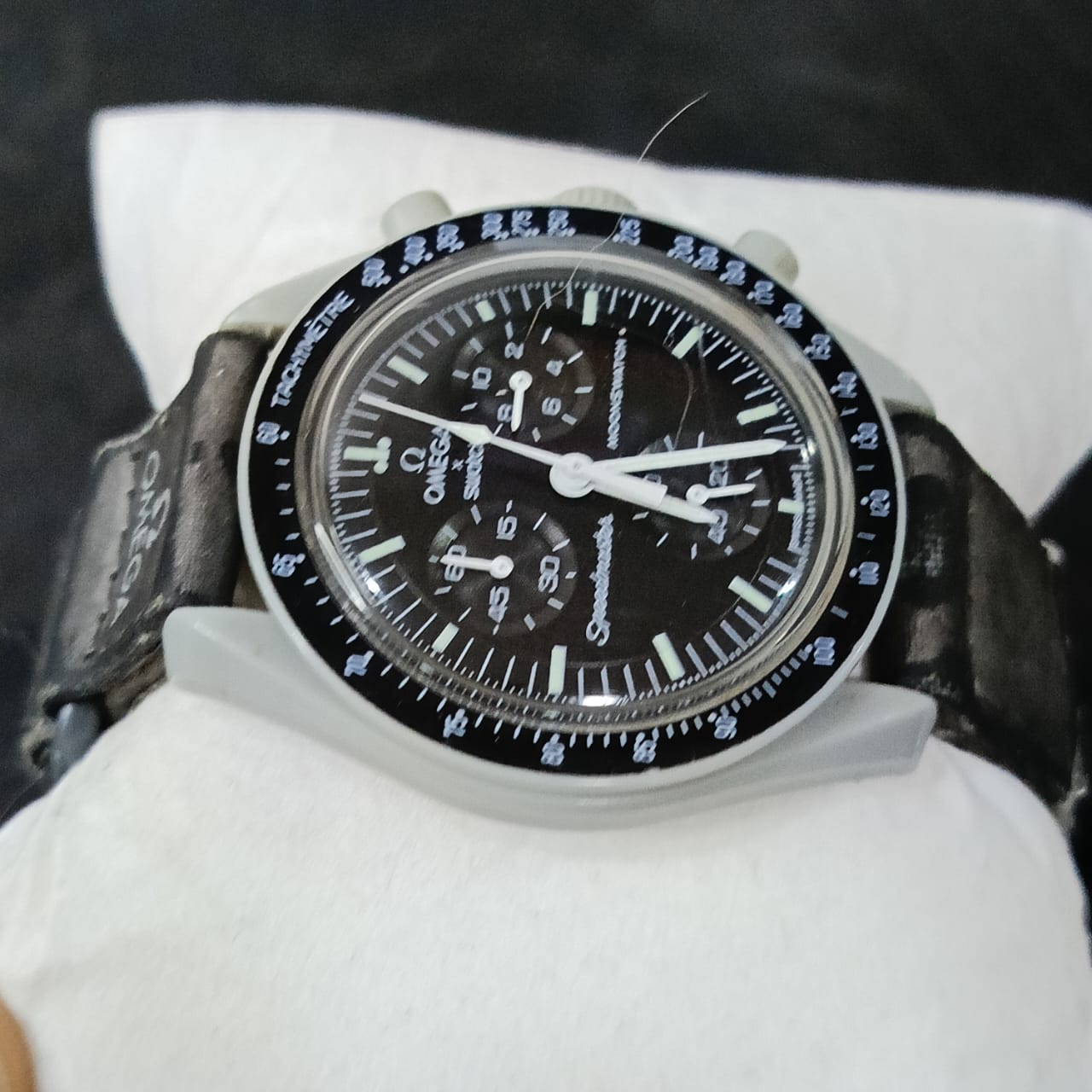 Montre Omega/ Switch chronographe