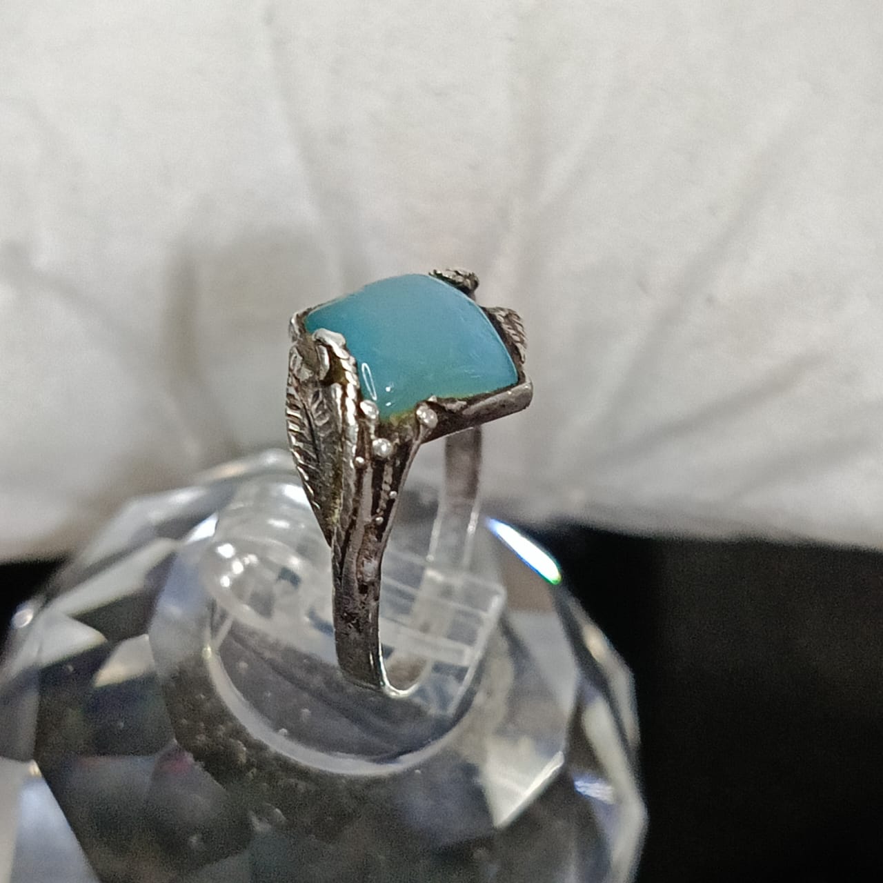 خاتم فضة نسائي بحجر عين الهر