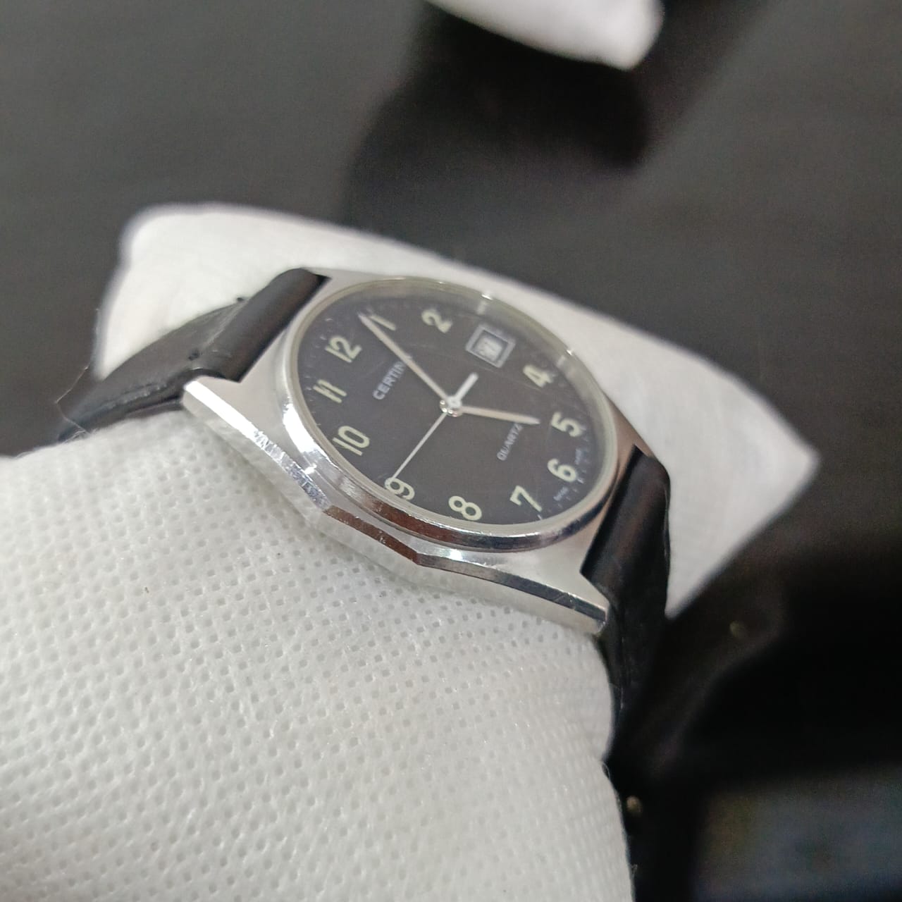 Montre certina Quartz original